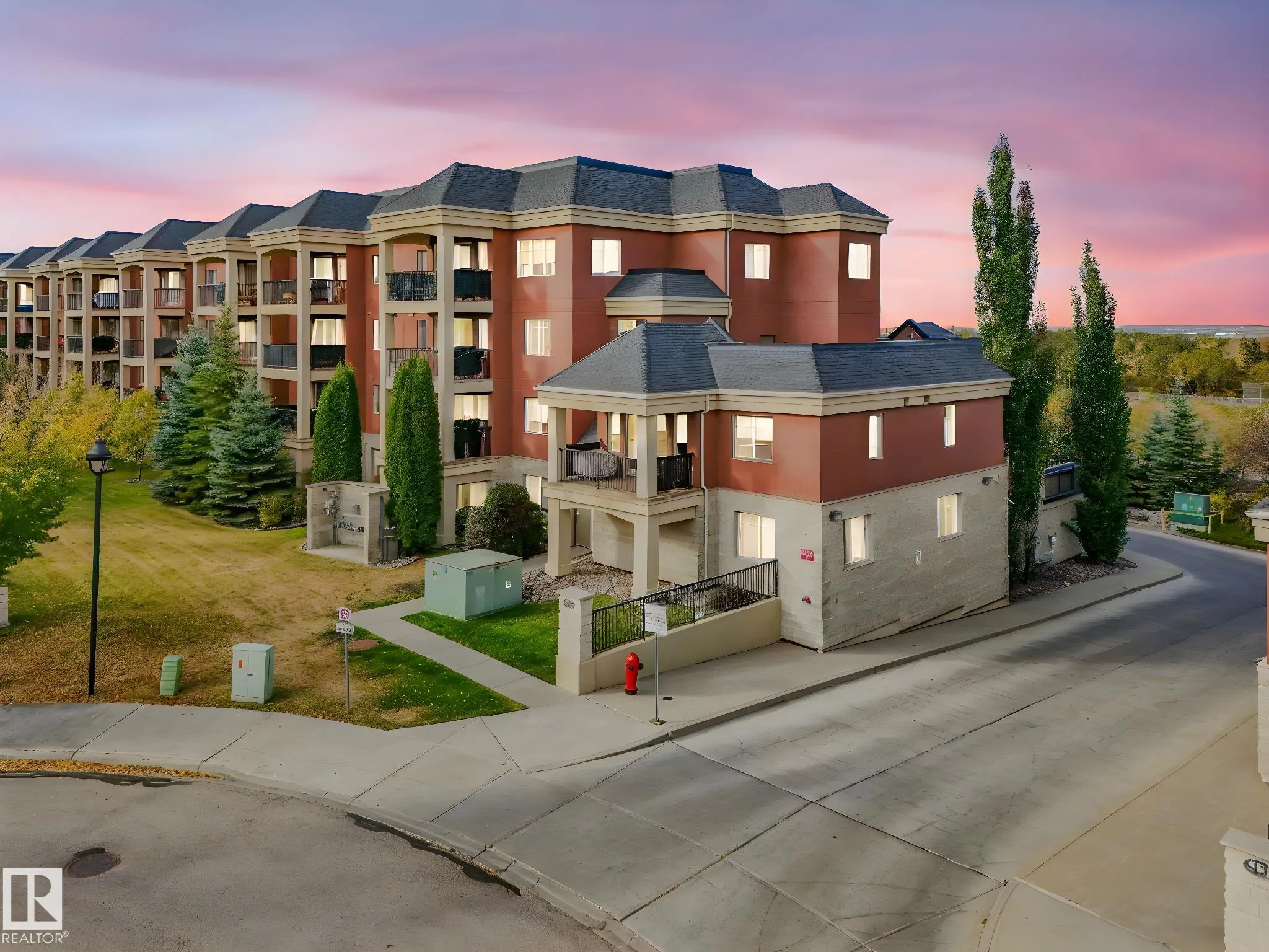 500 PALISADES Way