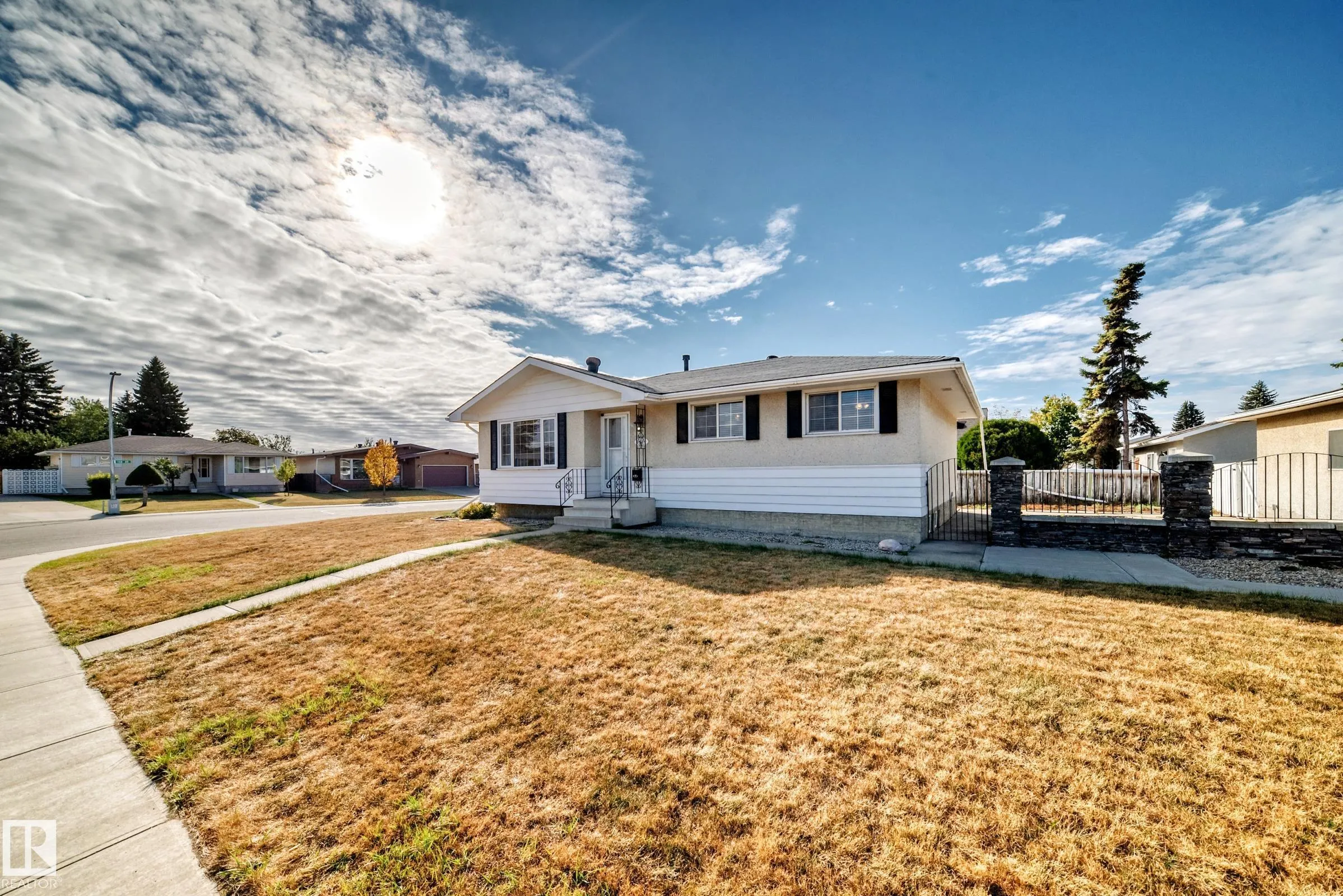 14804 73A Street