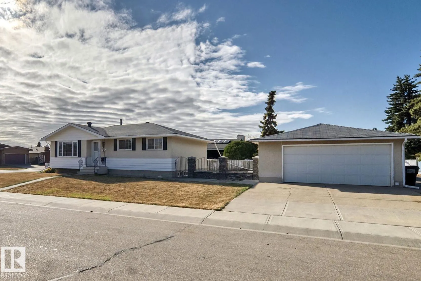 14804 73A Street
