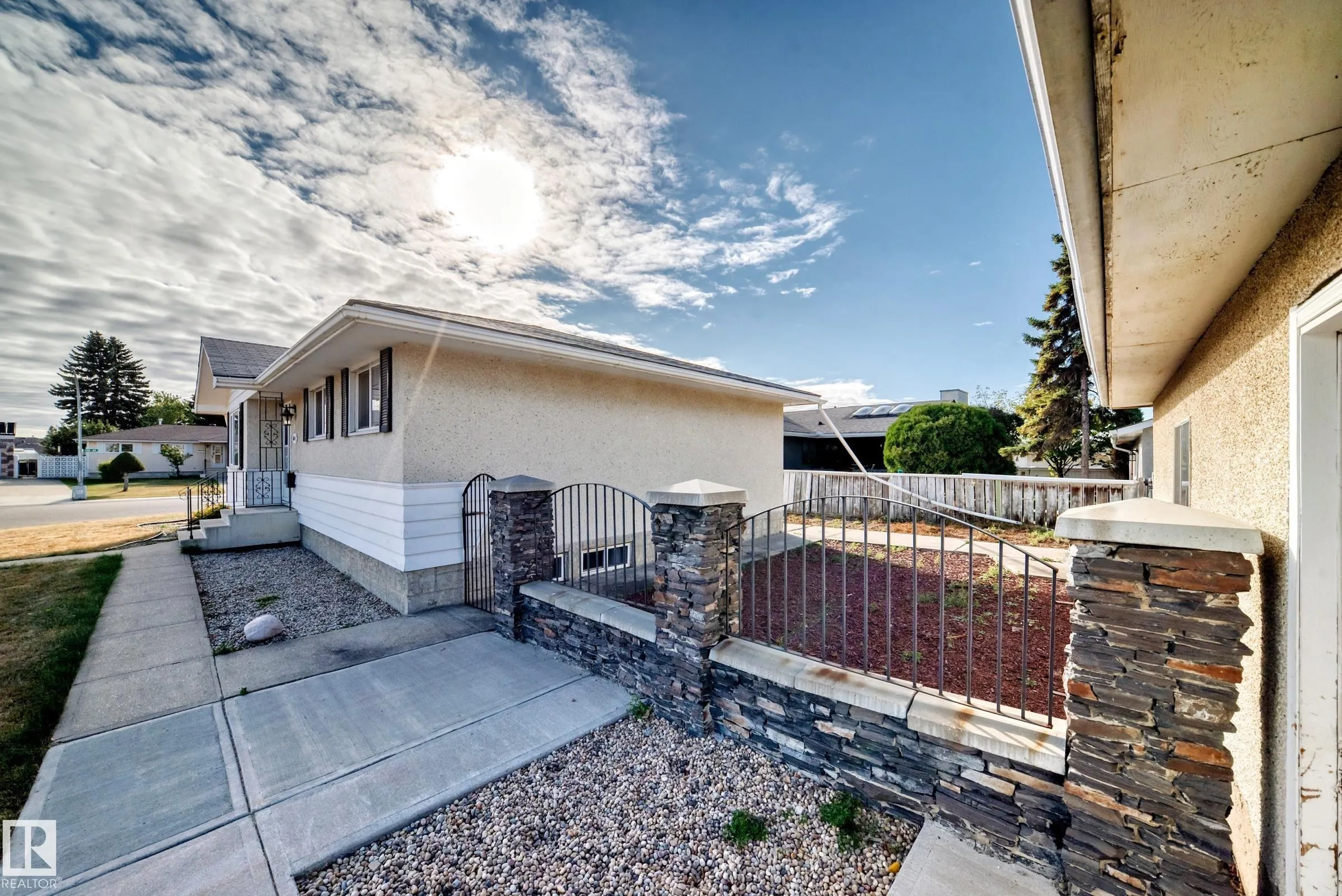14804 73A Street