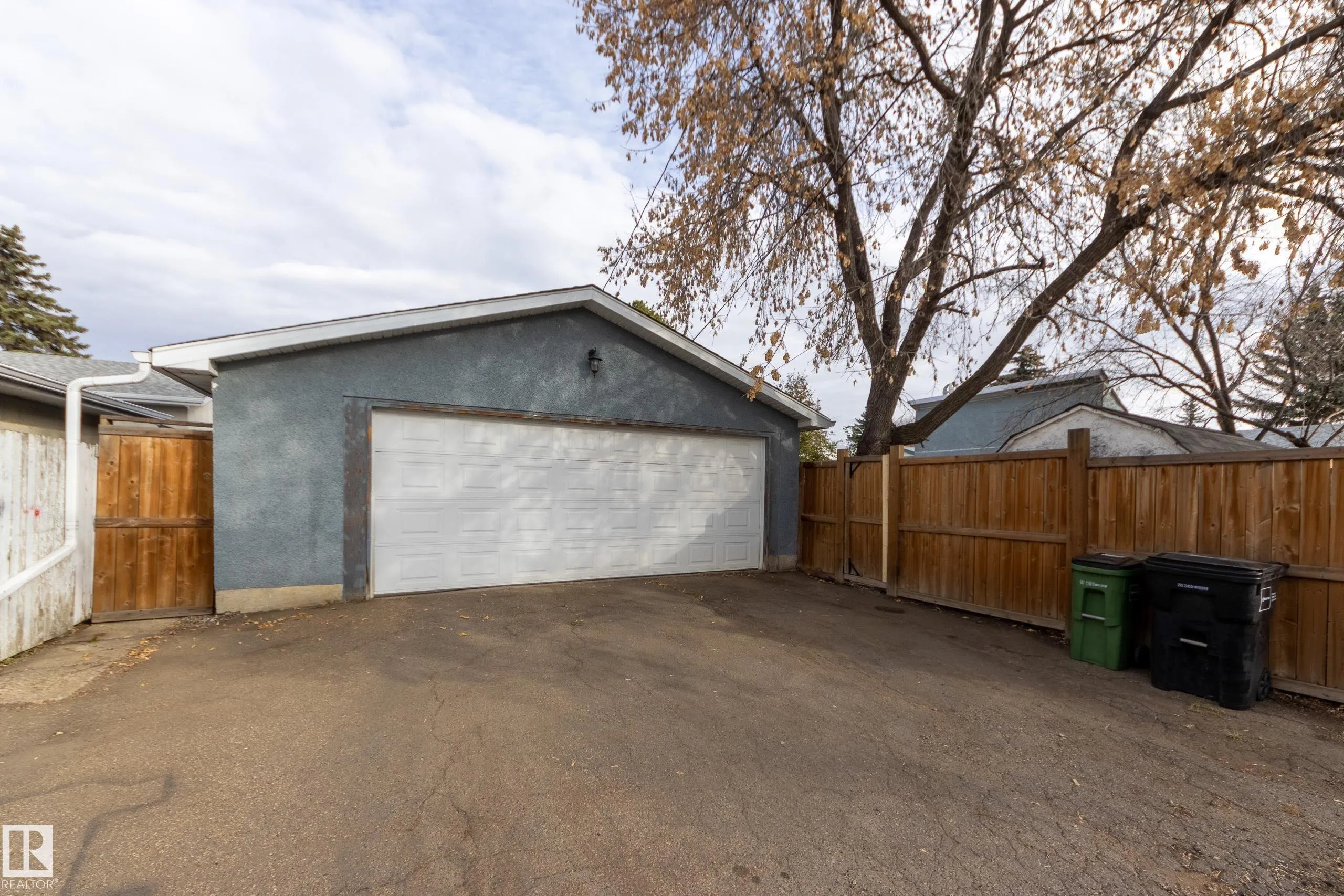 16107 80 Avenue