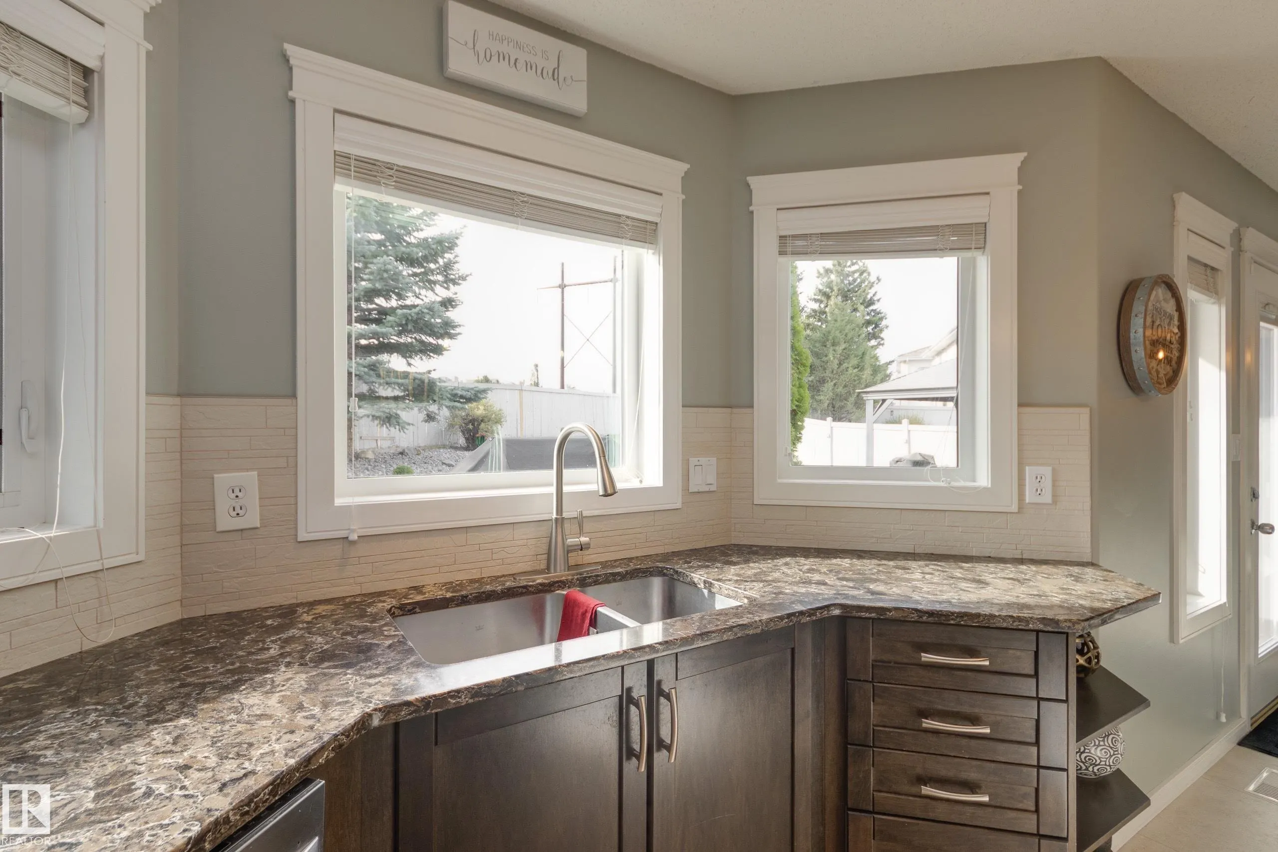91 Cormack Crescent