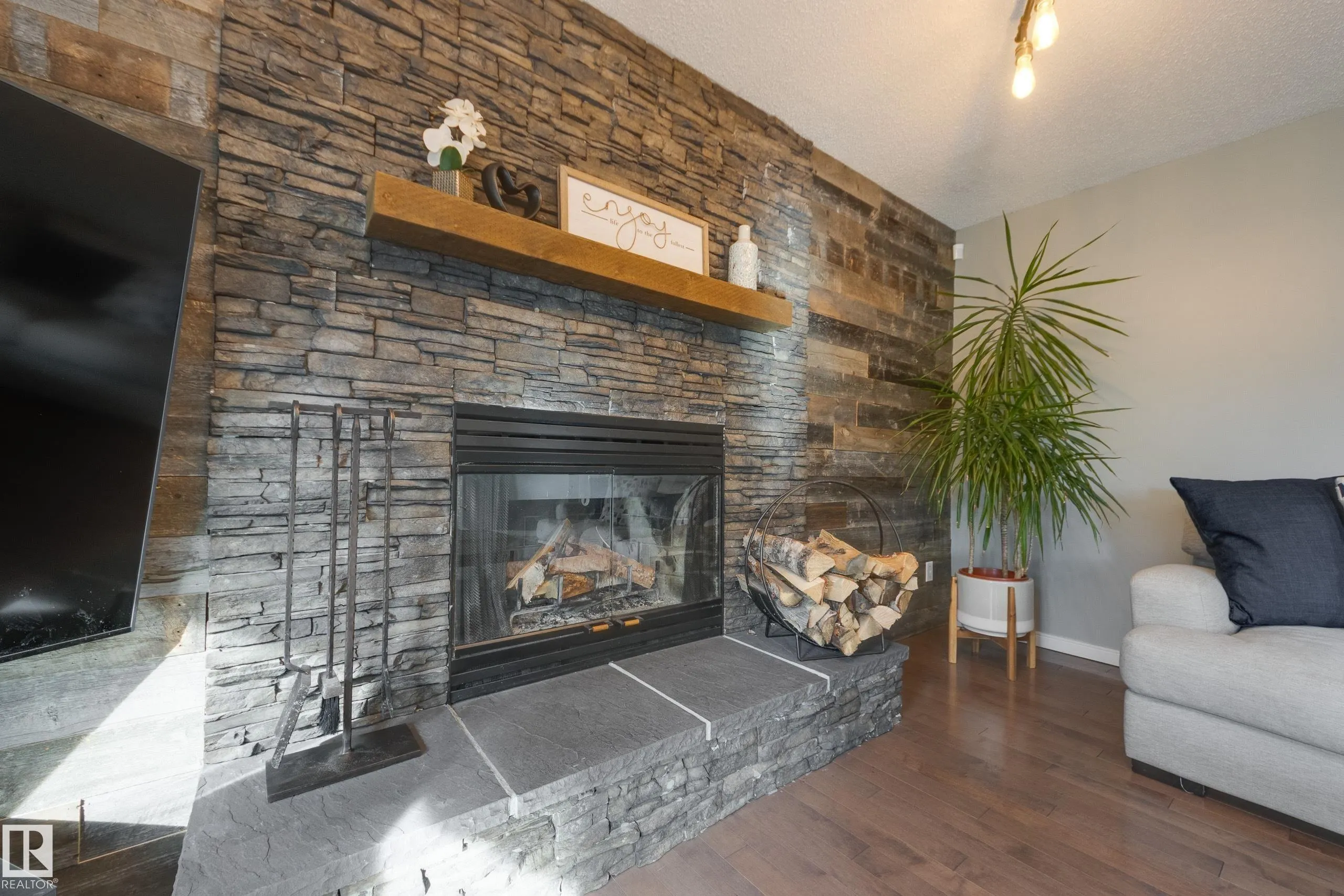 91 Cormack Crescent