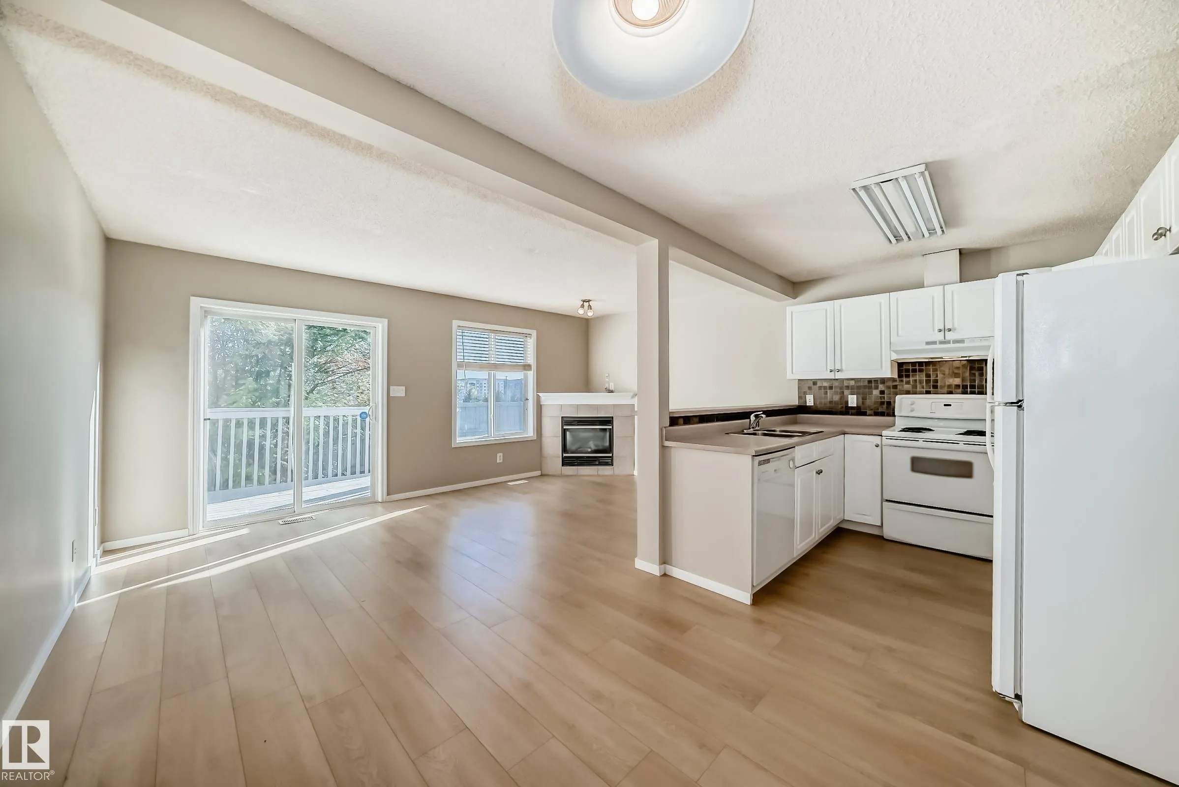 14603 miller Boulevard