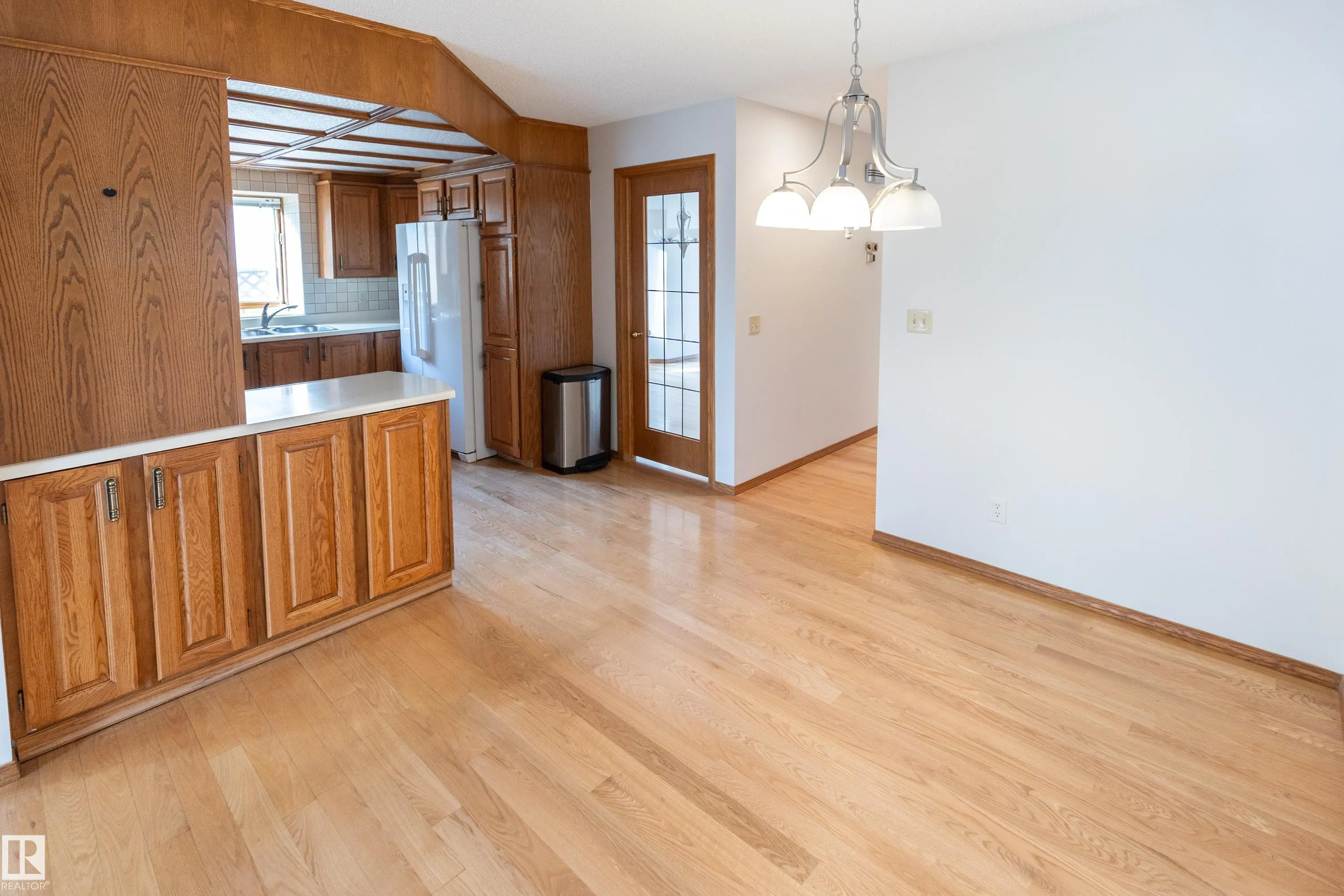 50 Hillside Crescent