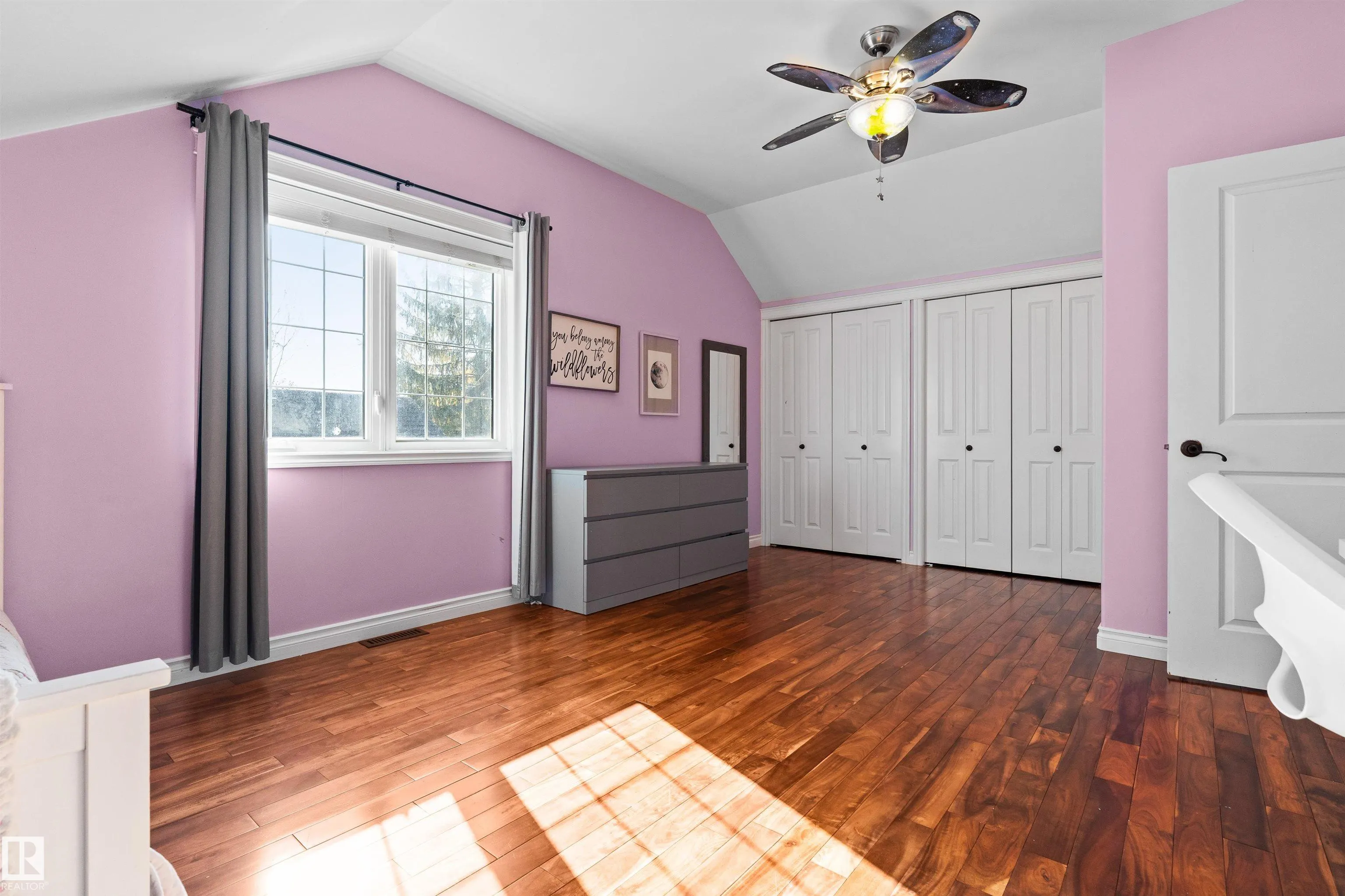 634 Lakeside Point(e)