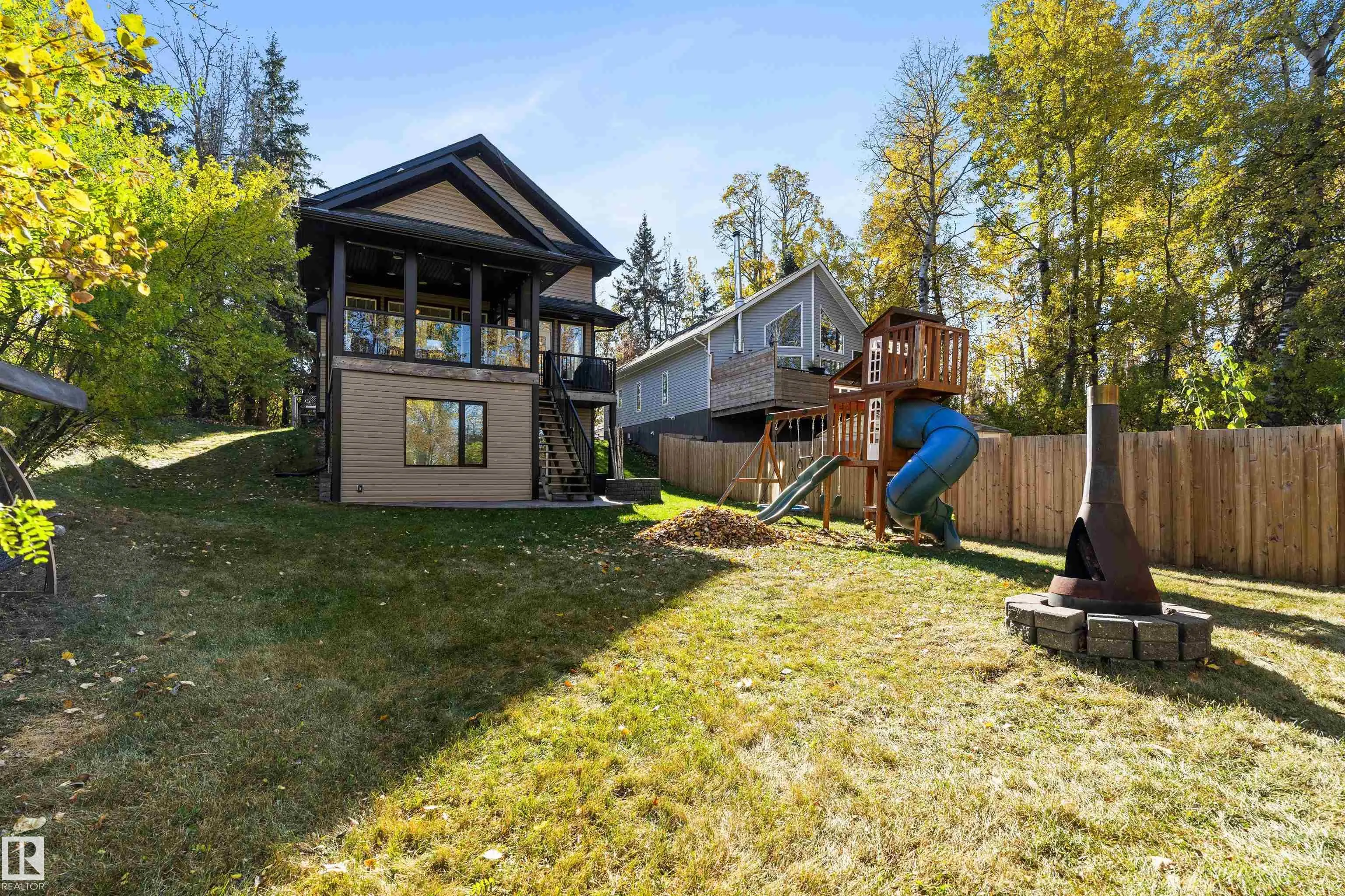 634 Lakeside Point(e)