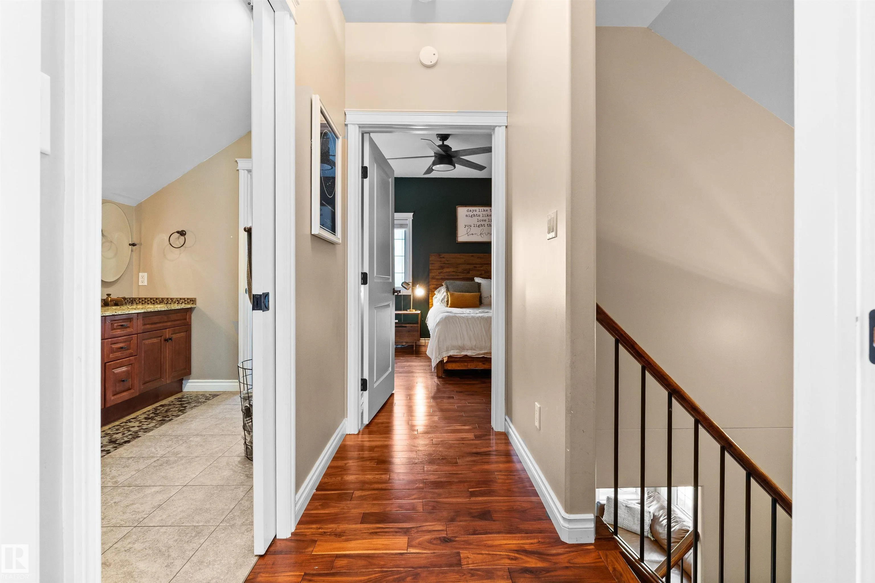 634 Lakeside Point(e)