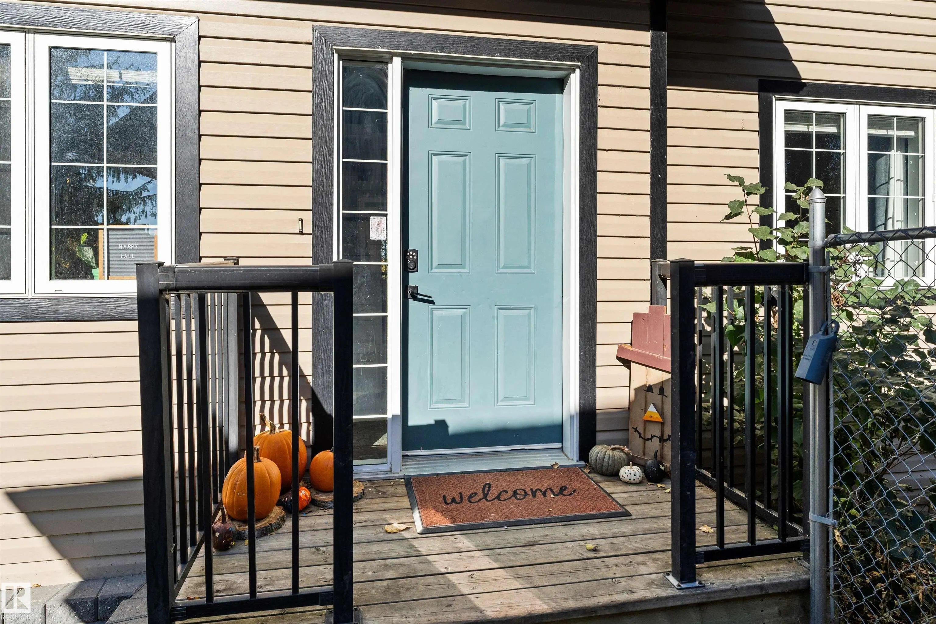 634 Lakeside Point(e)