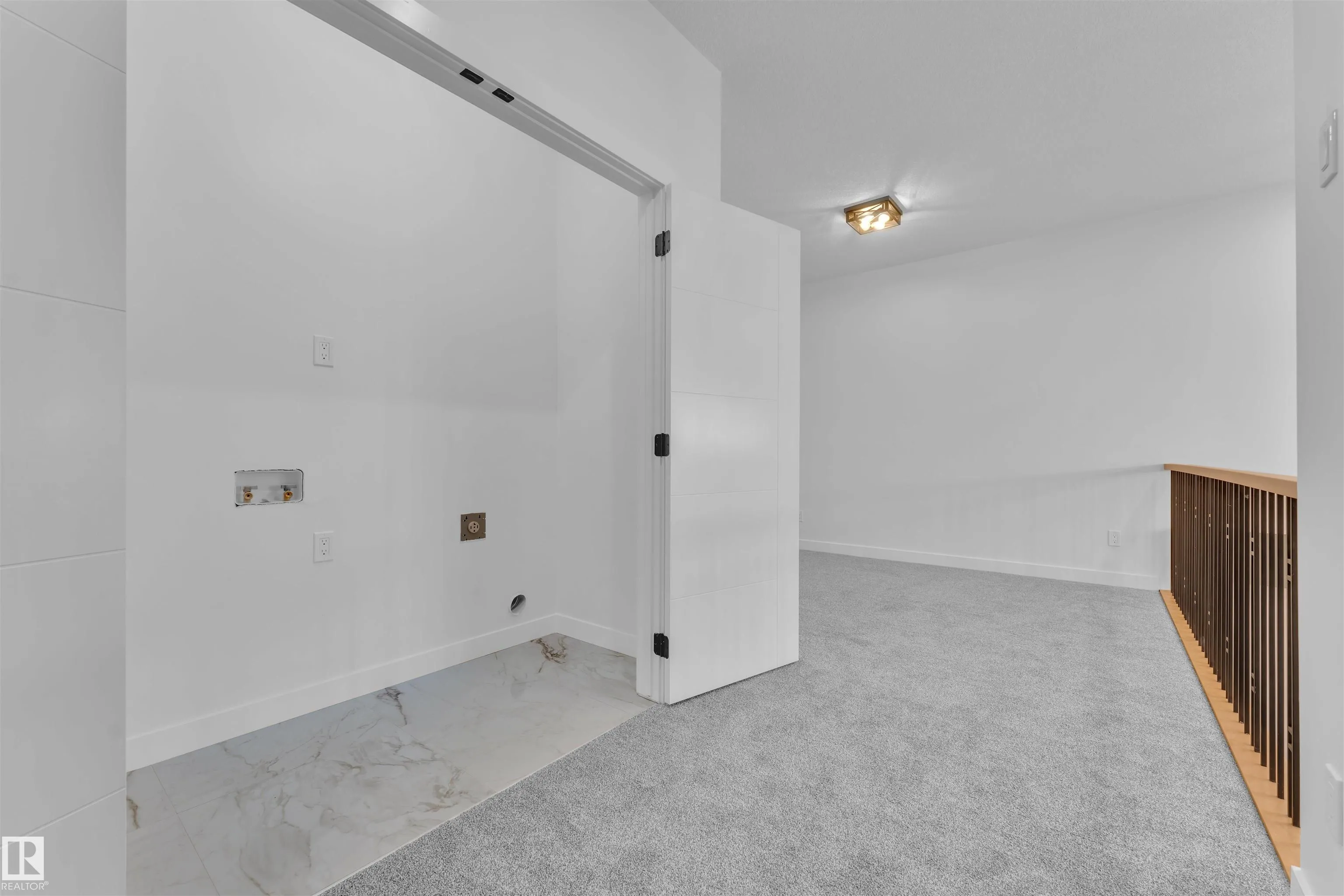 48 HAZELWOOD Lane