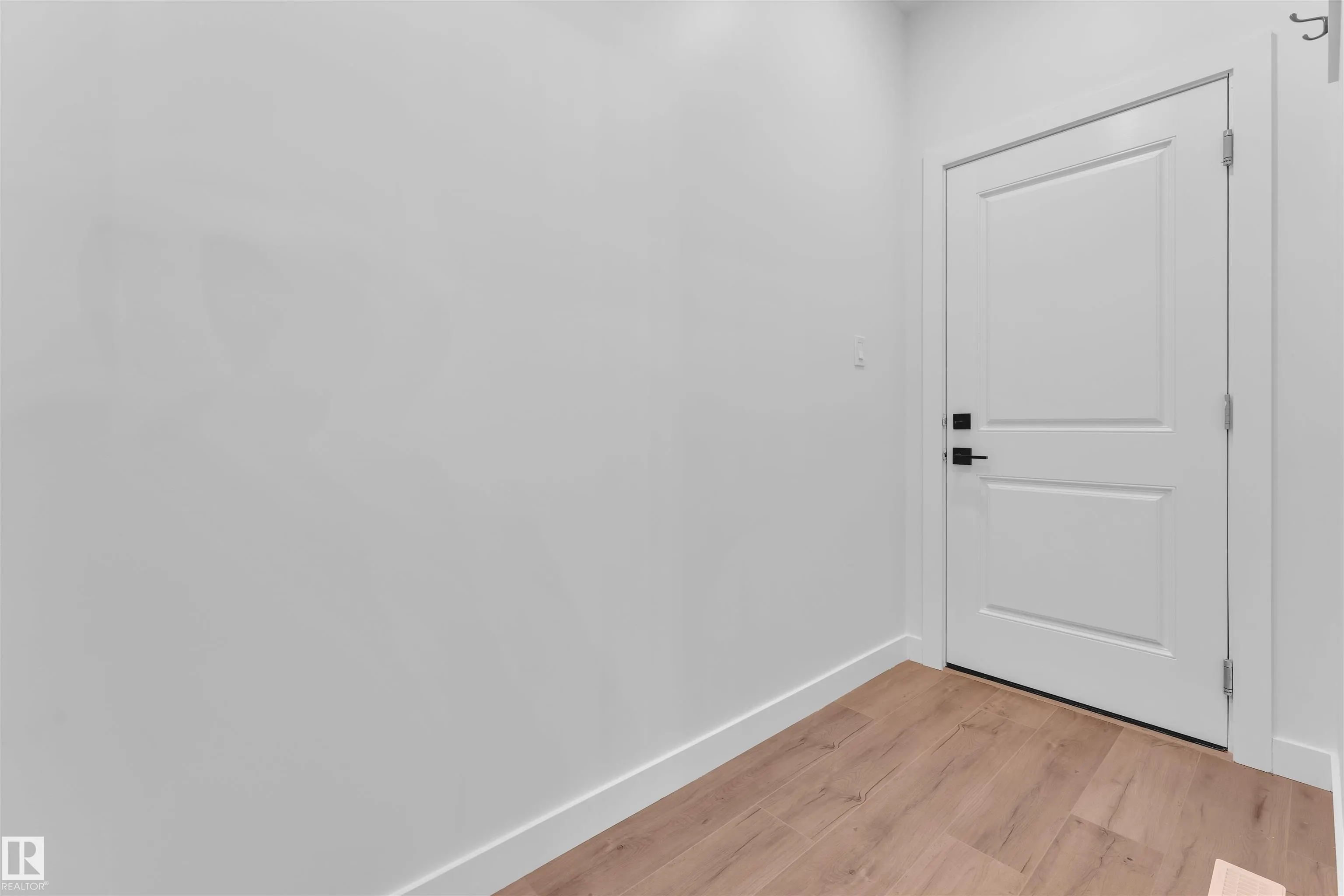 48 HAZELWOOD Lane