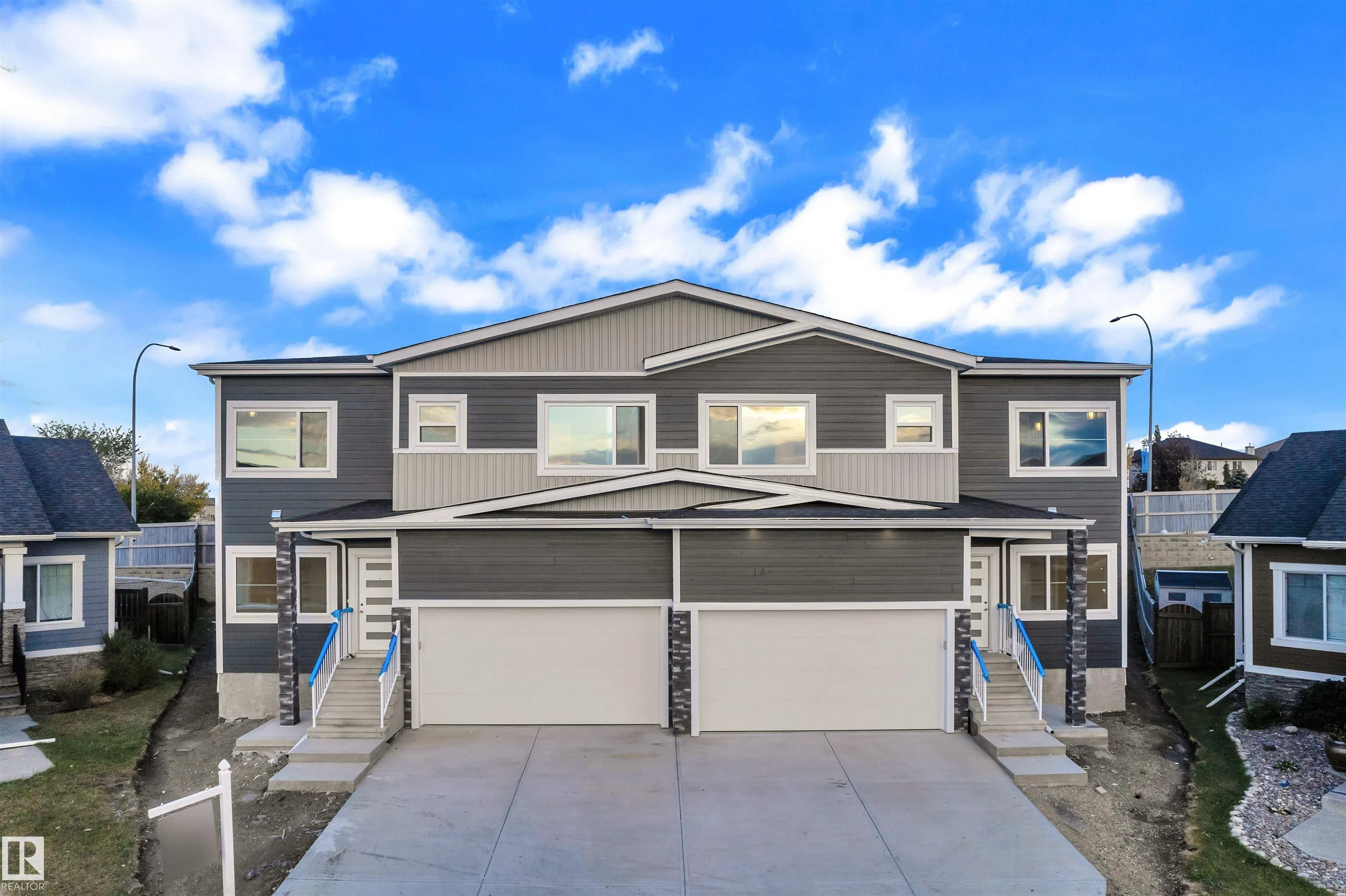 48 HAZELWOOD Lane