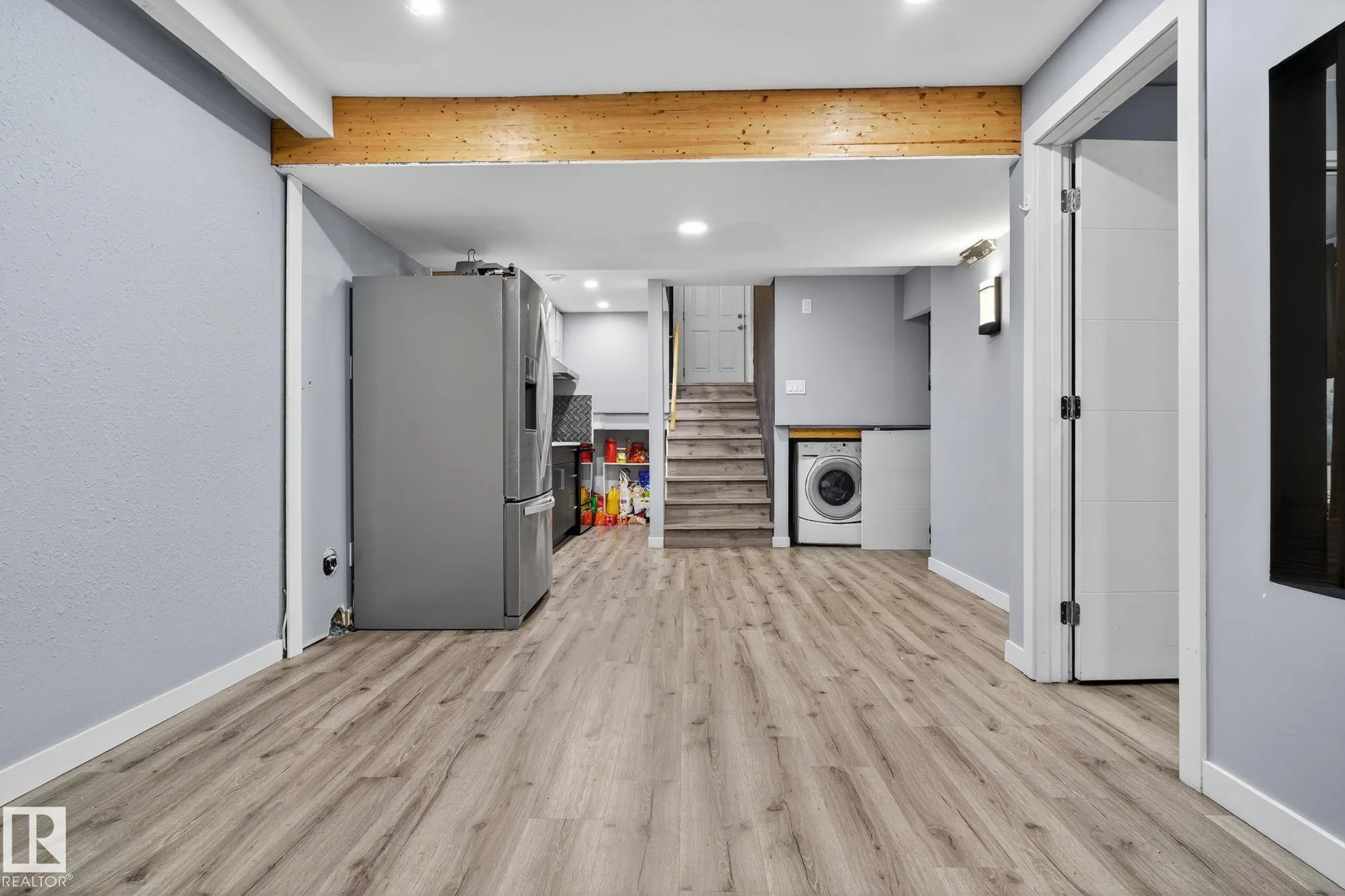 267 39 ave