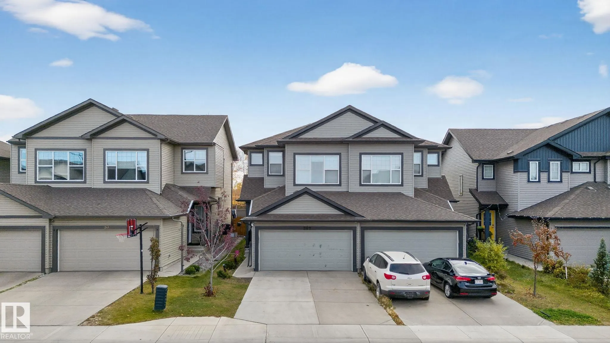 267 39 ave