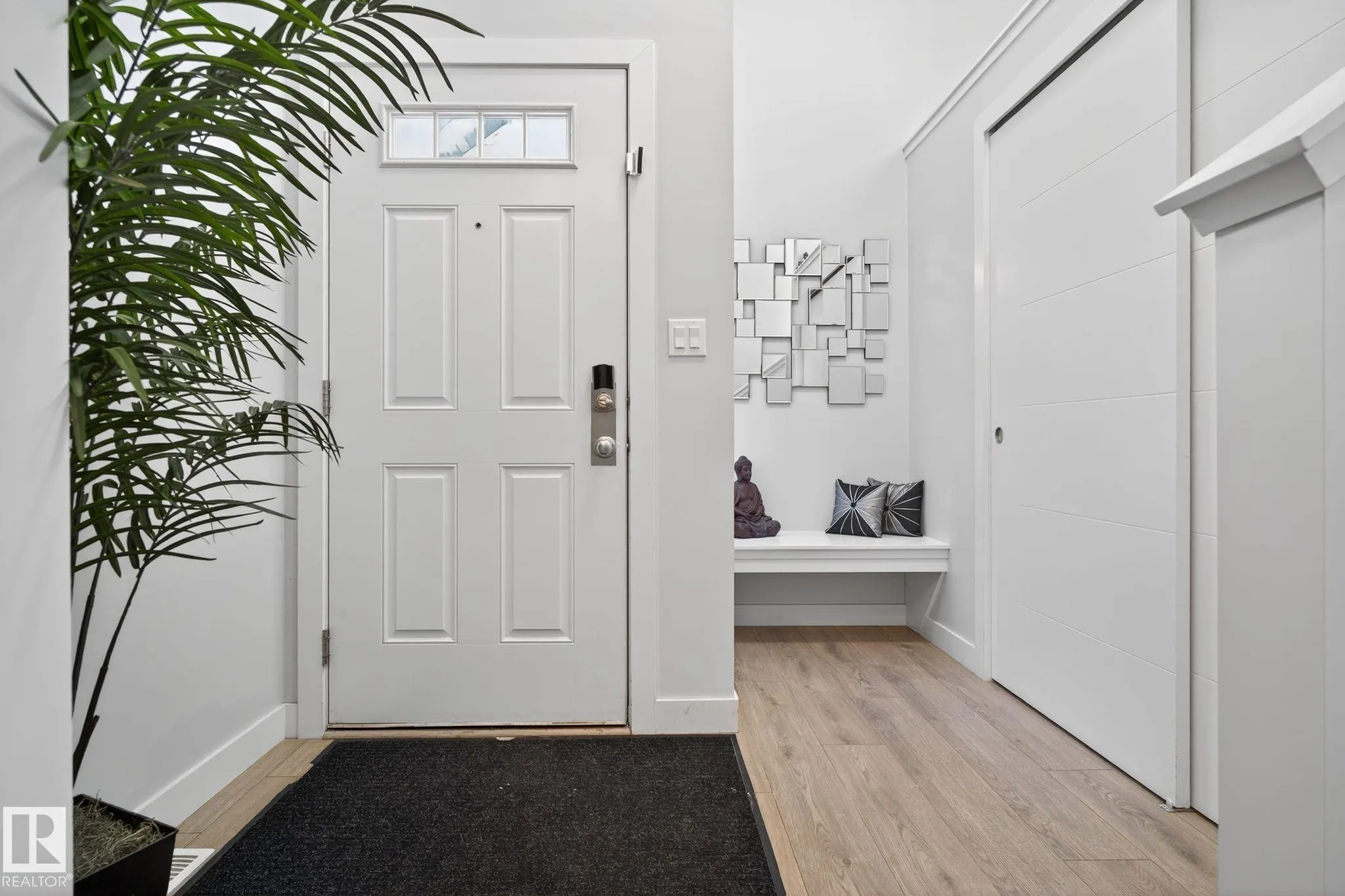 267 39 ave