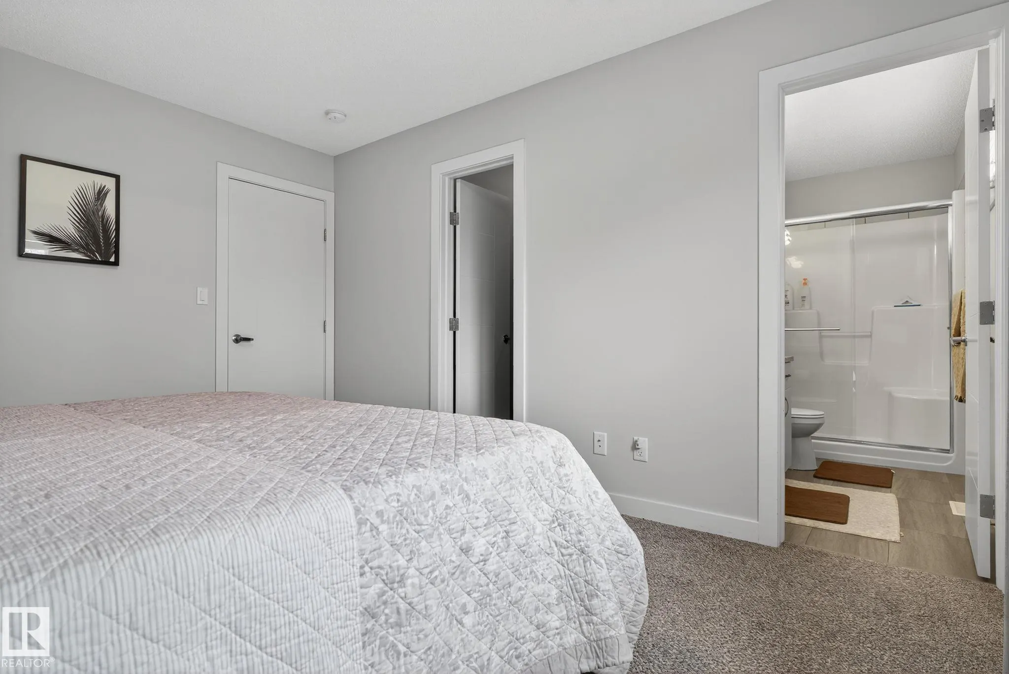 267 39 ave