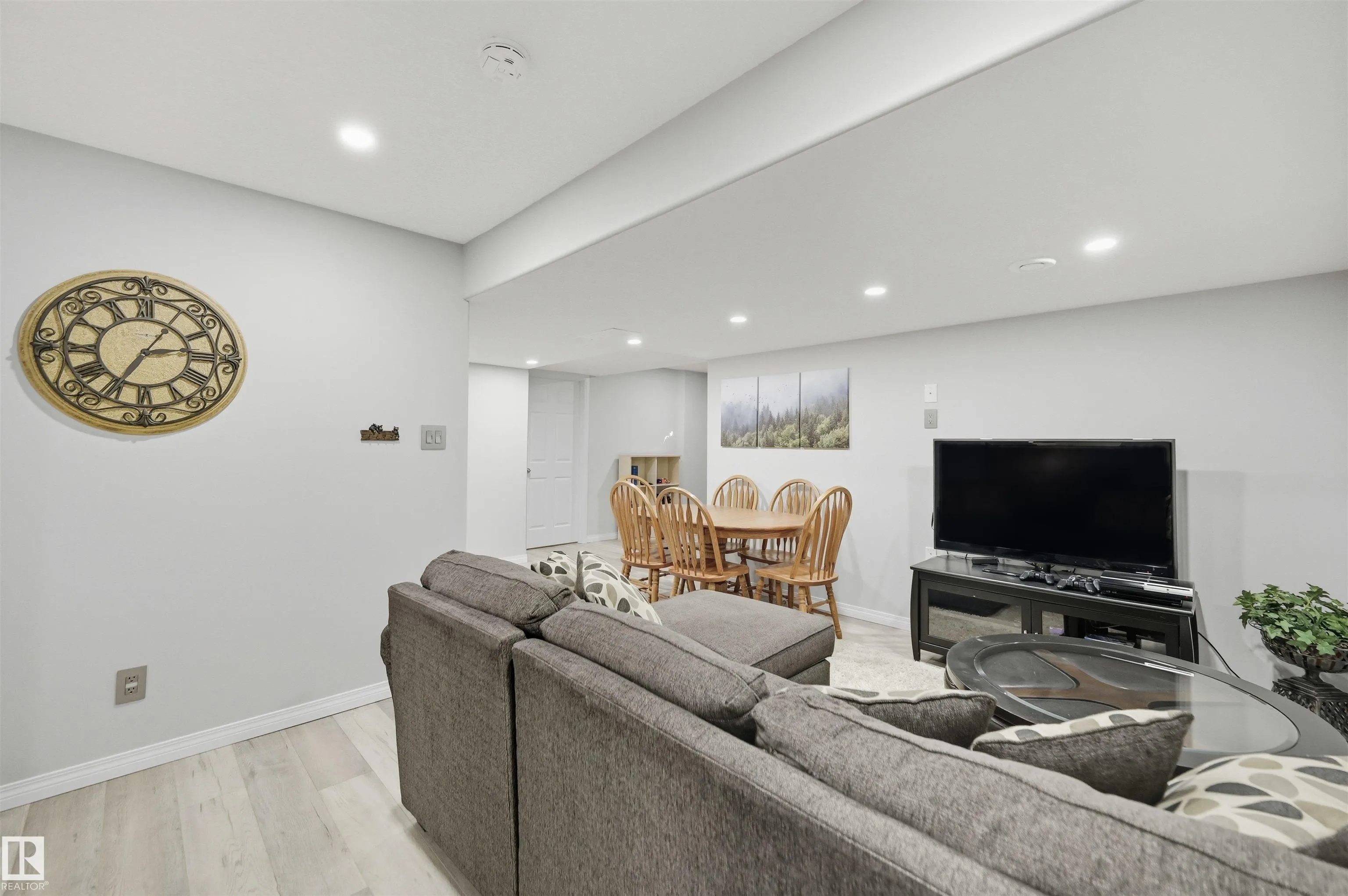2311 BAILEY Court