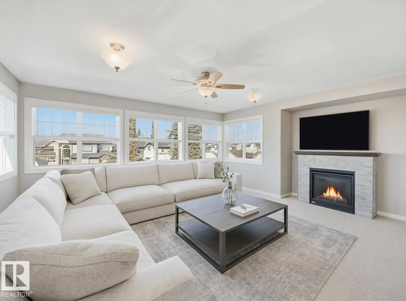 2311 BAILEY Court