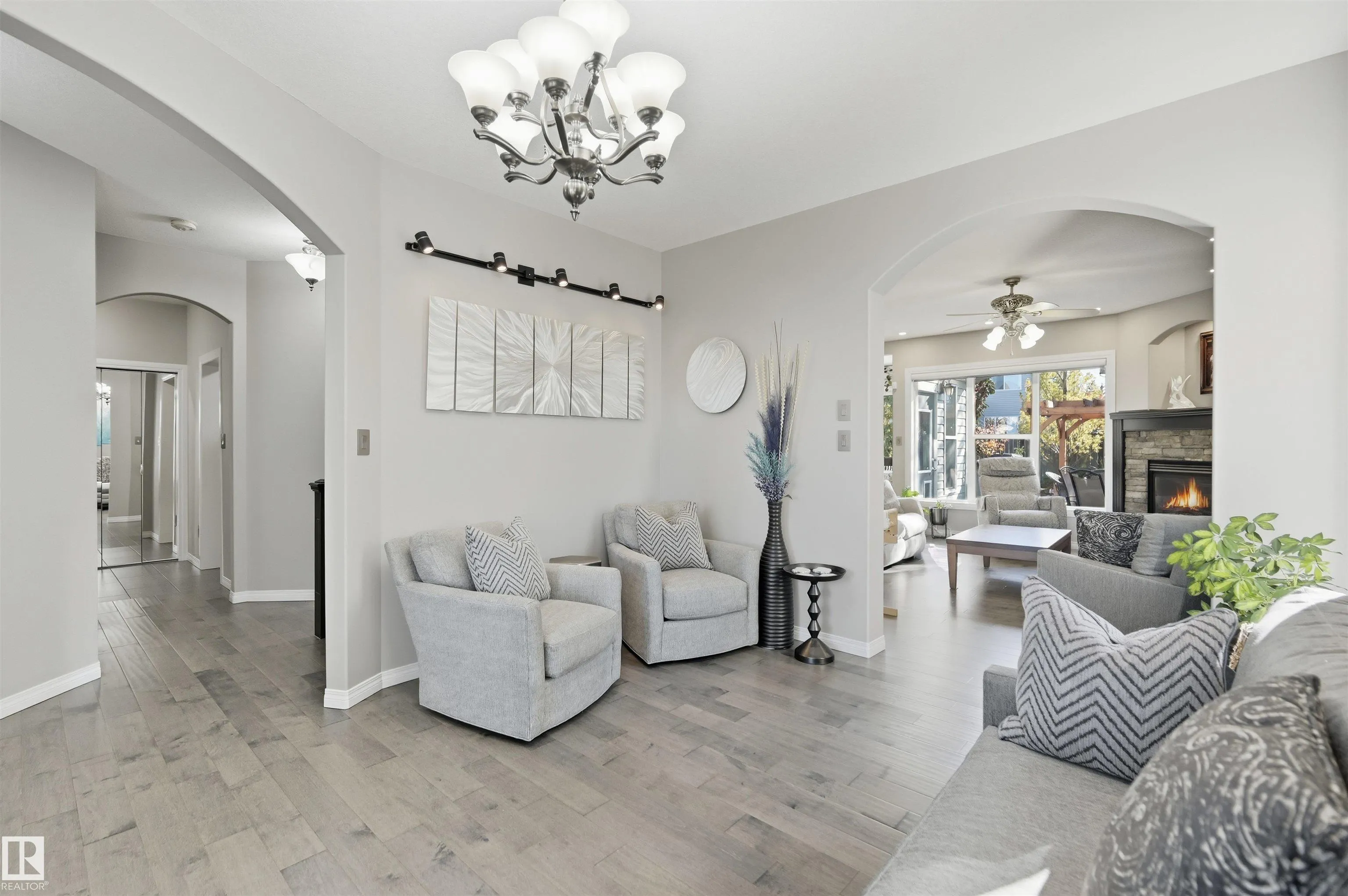 2311 BAILEY Court