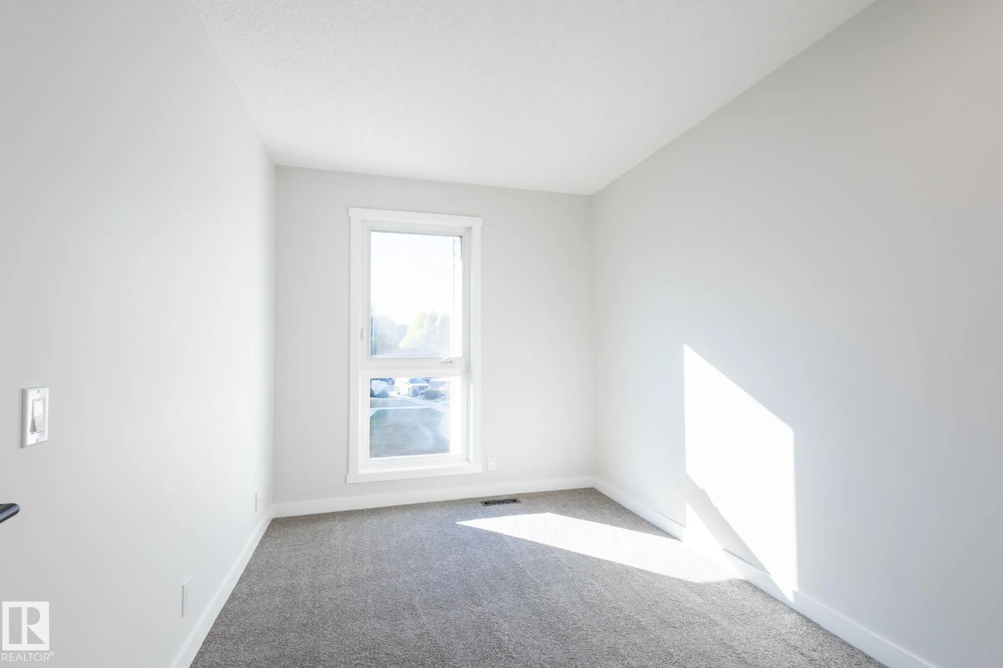 14035 121 Street