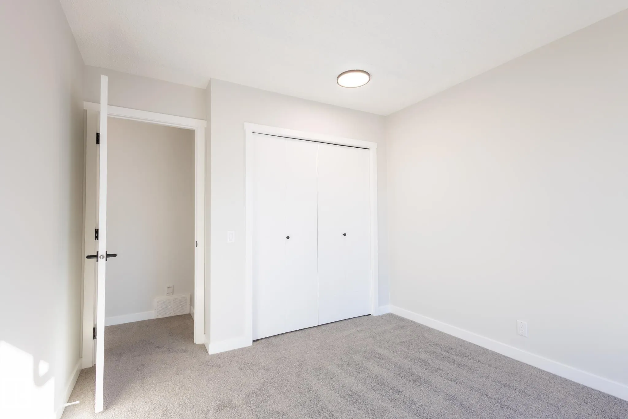 14035 121 Street