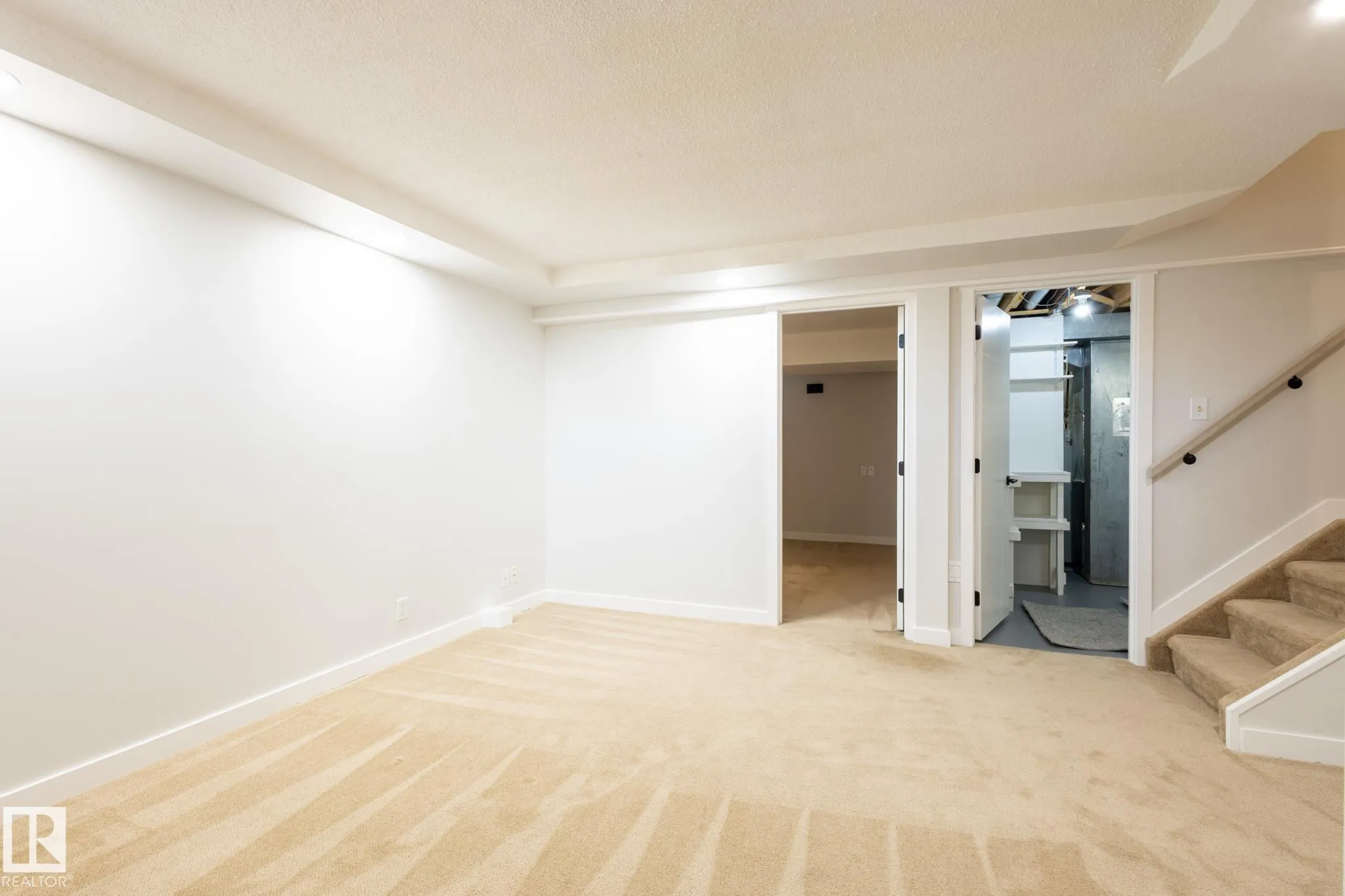 14035 121 Street
