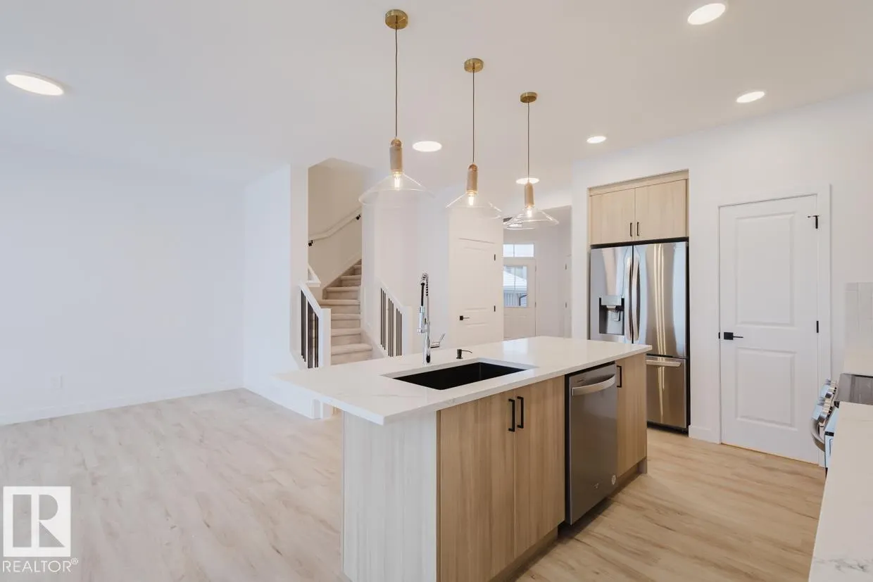 2130 CROSSBILL Lane