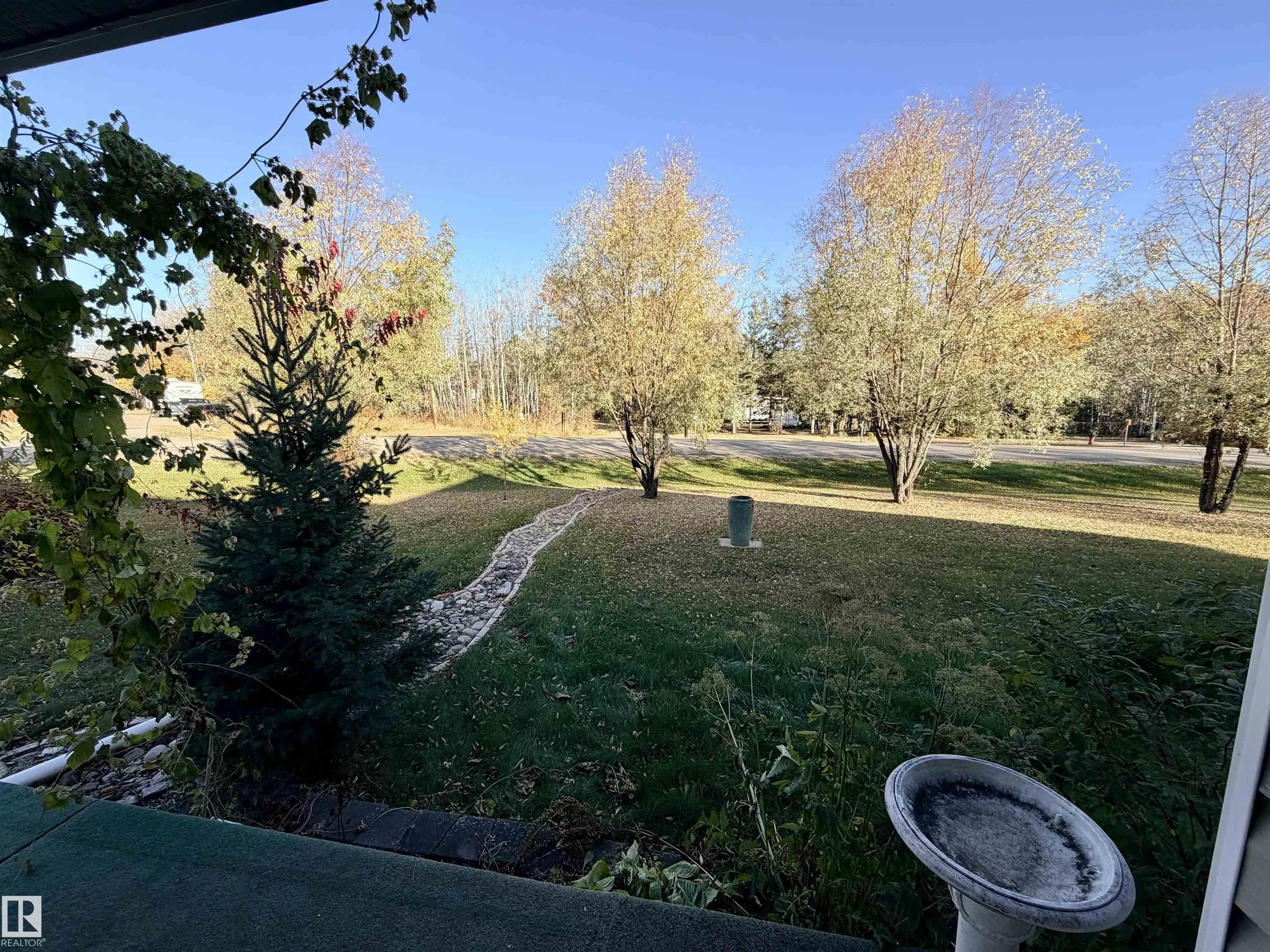 136, 11124 TWP RD 595
