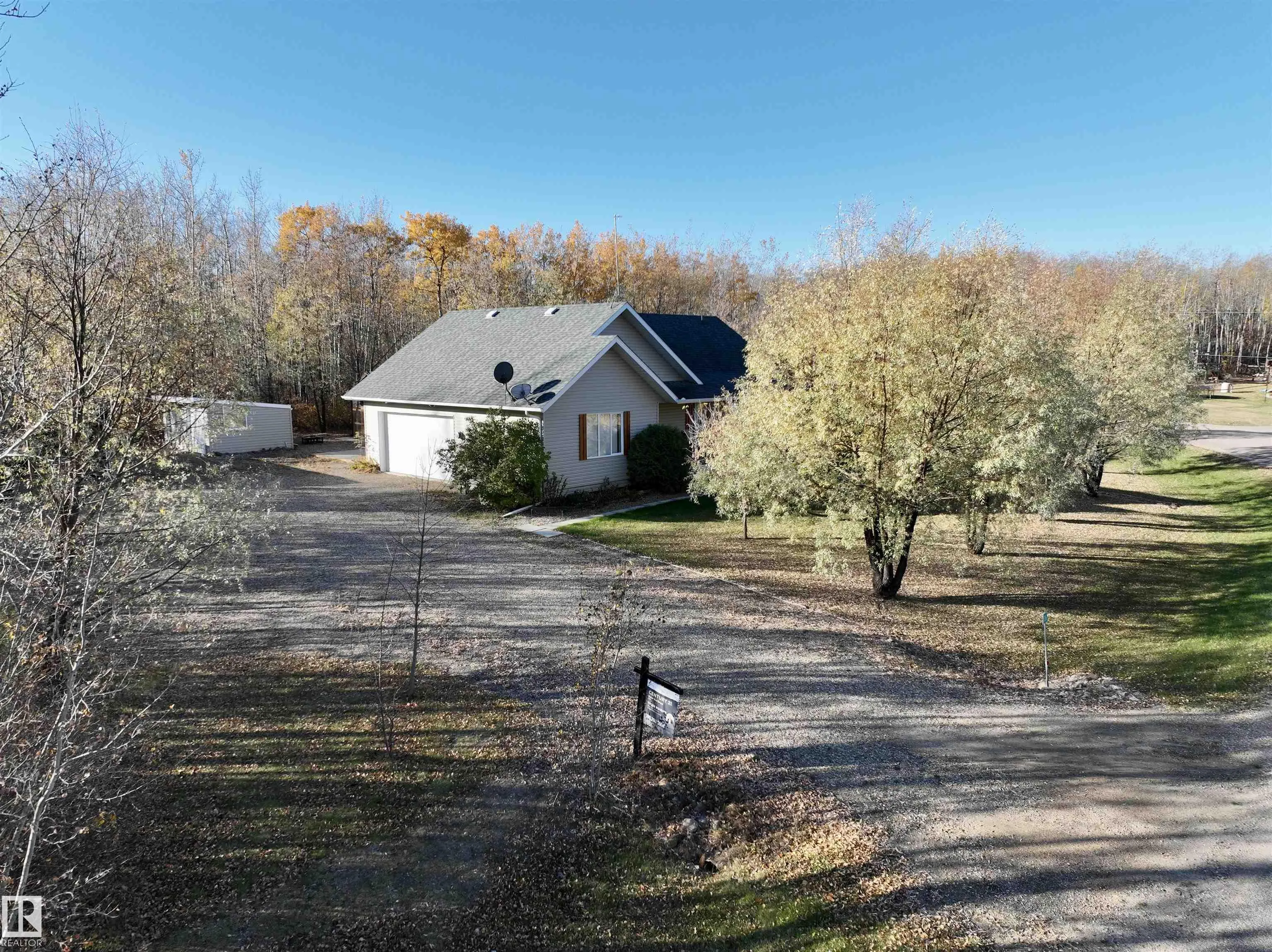 136, 11124 TWP RD 595