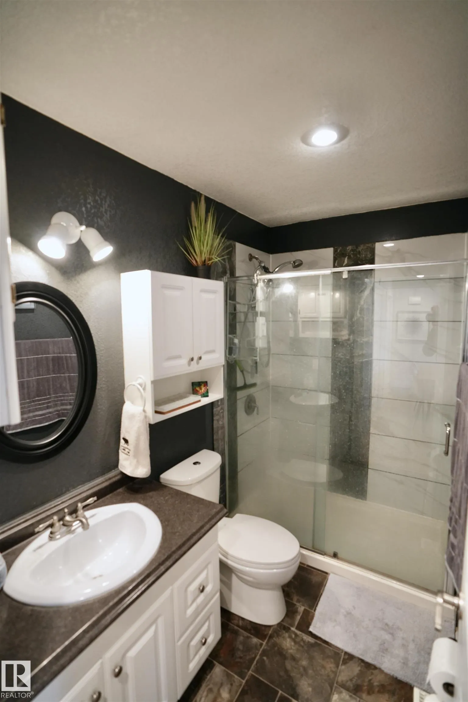 136, 11124 TWP RD 595