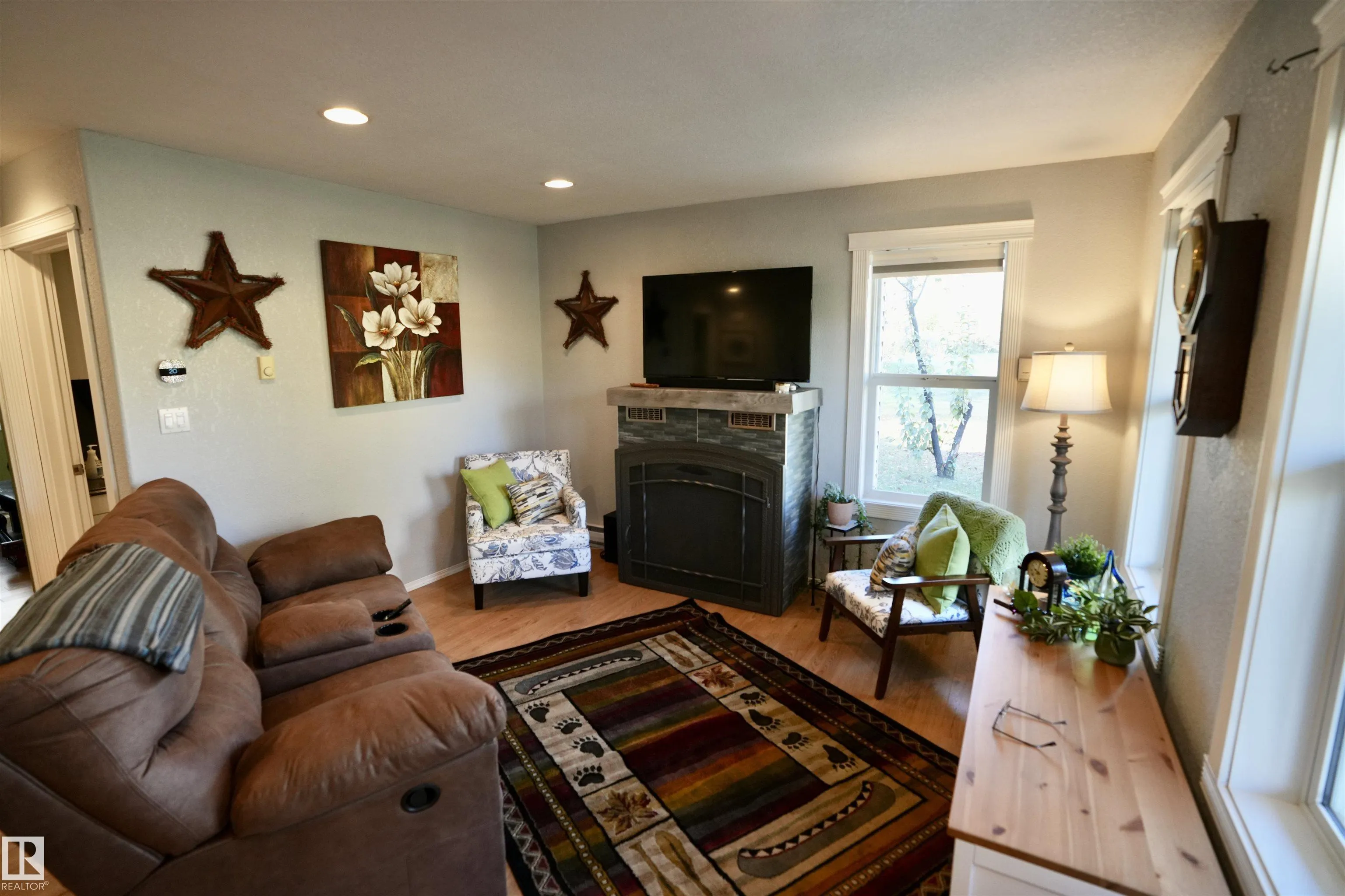 136, 11124 TWP RD 595