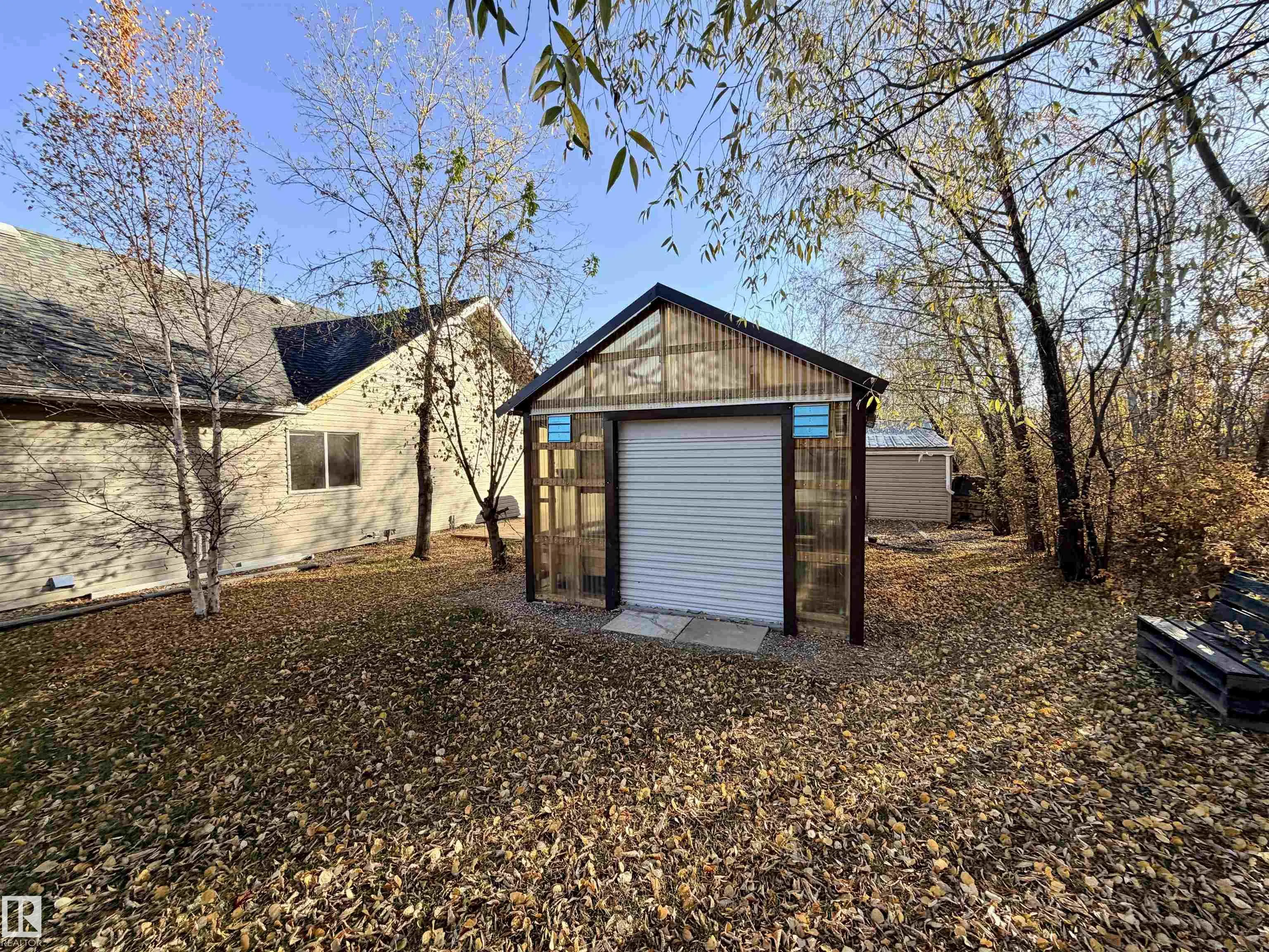 136, 11124 TWP RD 595