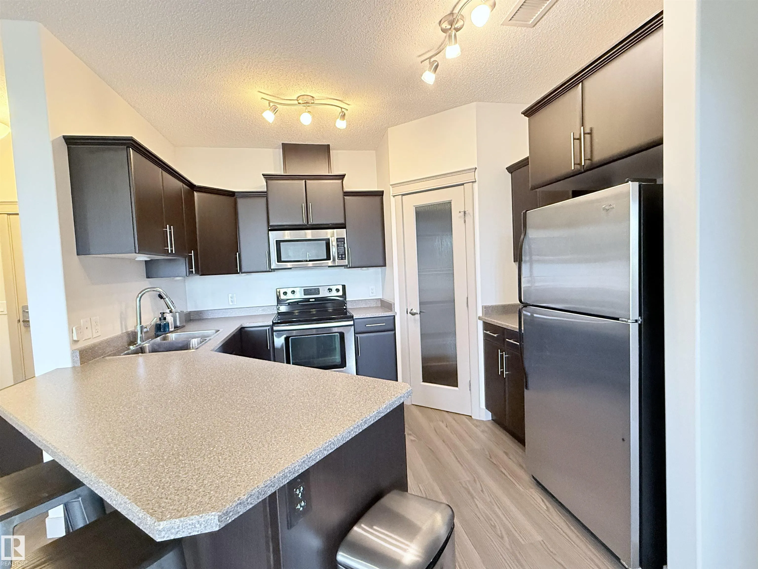 4075 CLOVER BAR Road