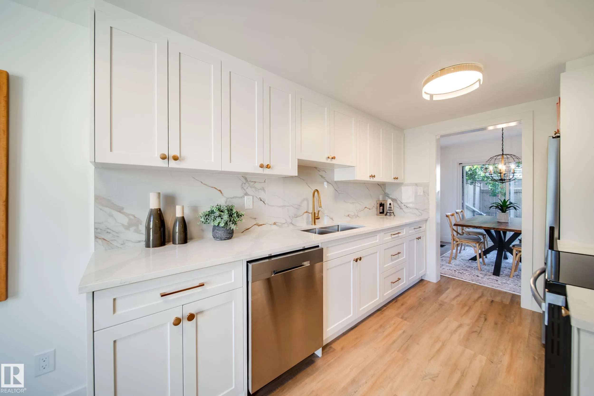 191 GRANDIN Village
