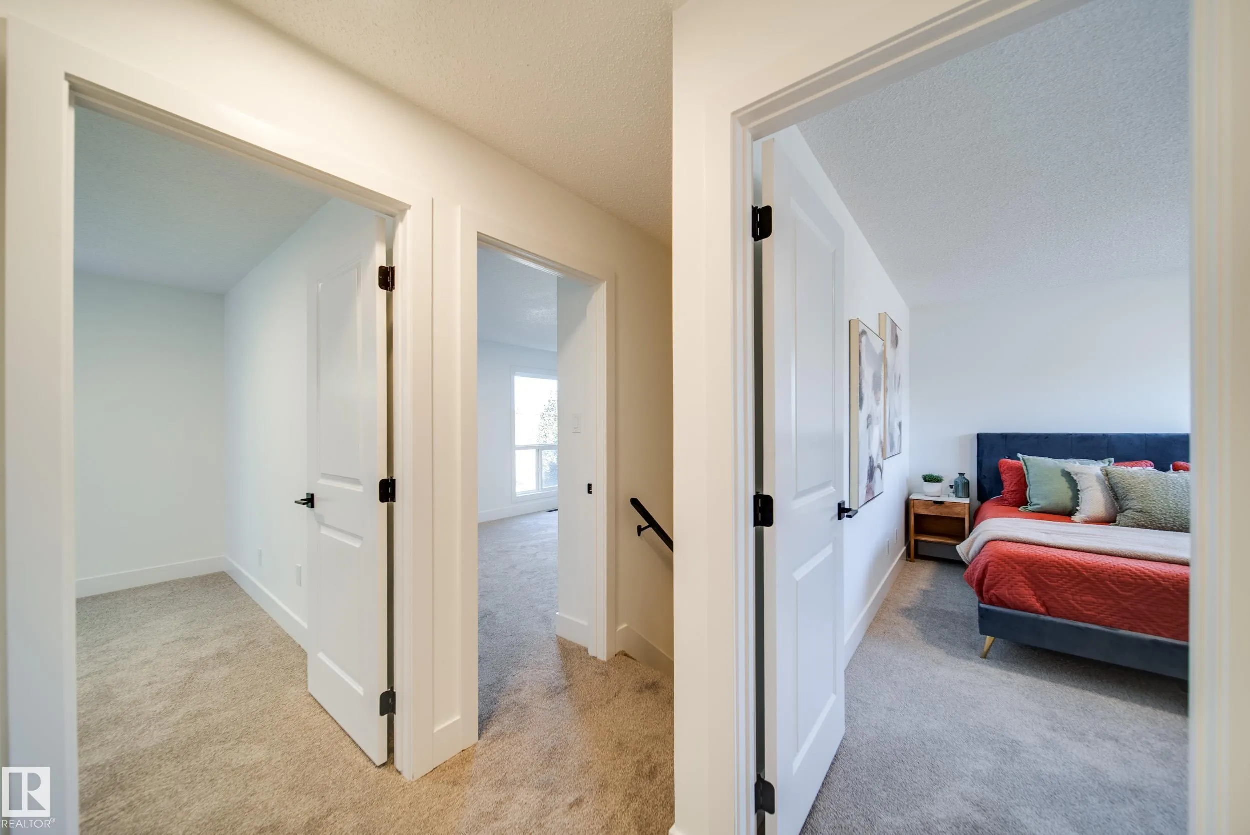 191 GRANDIN Village