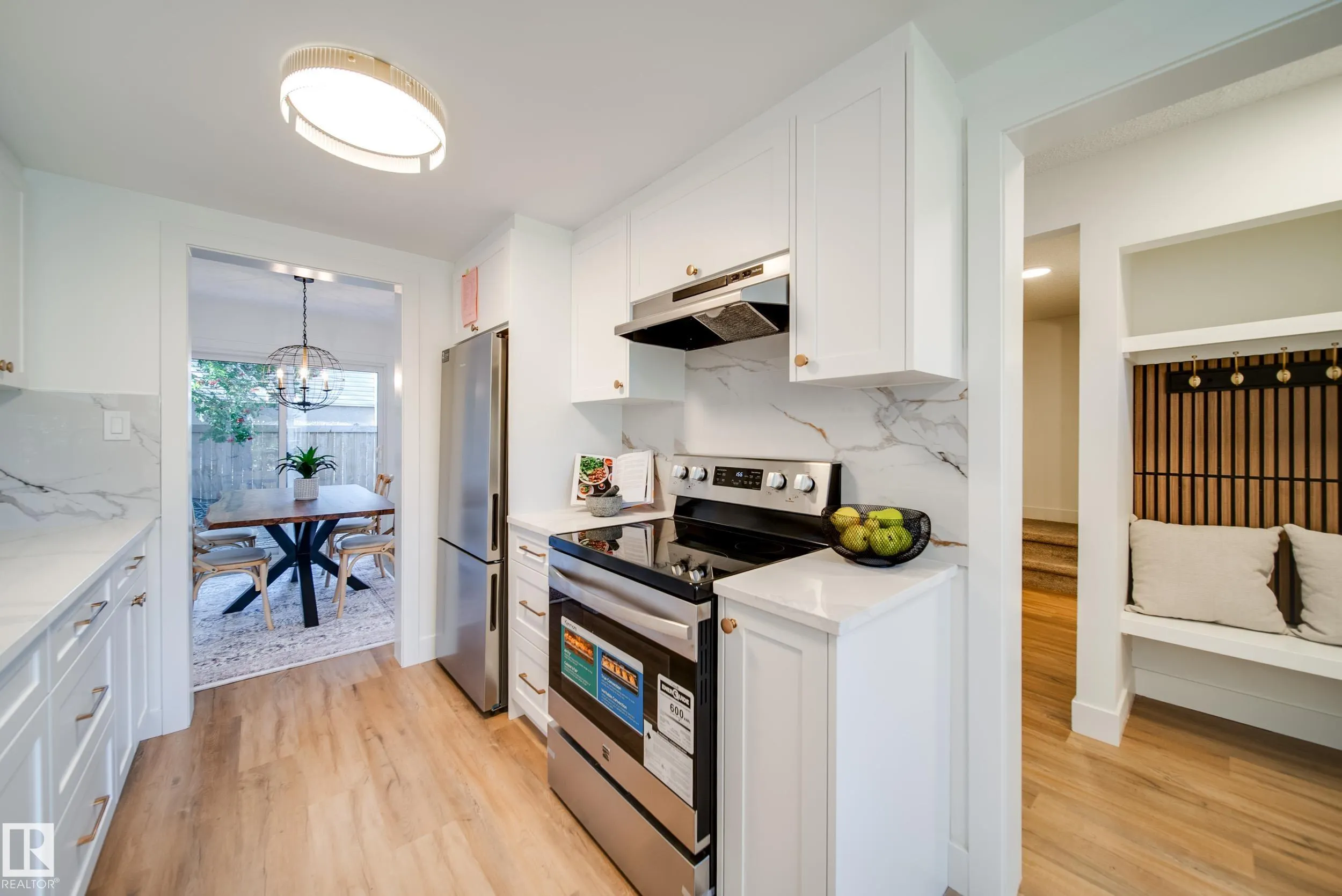 191 GRANDIN Village