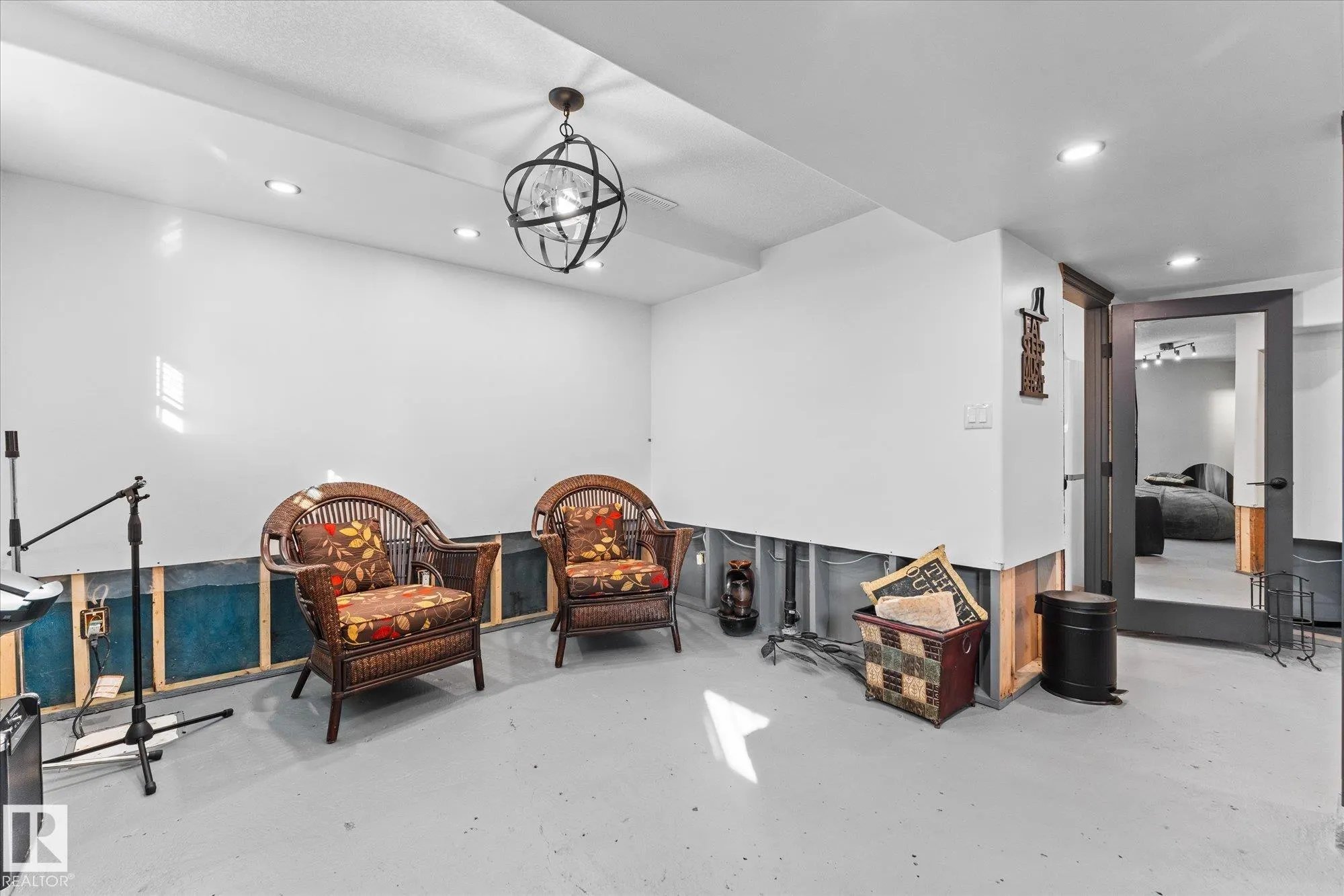 11124 110a Avenue