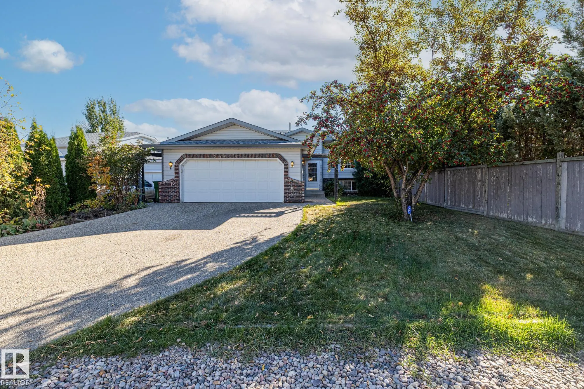 16 RIVERPOINTE