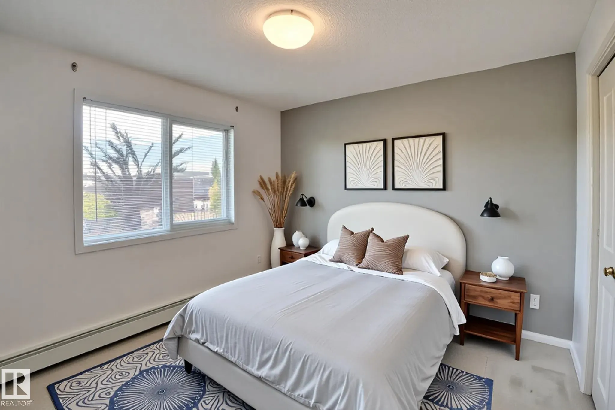5951 165 Avenue