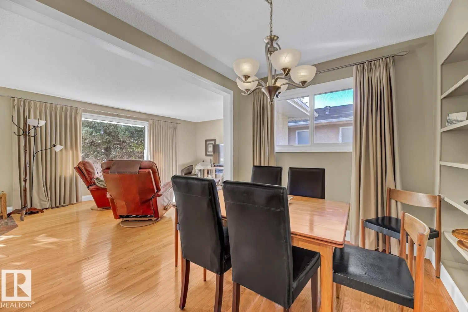 1015 PARKER Drive