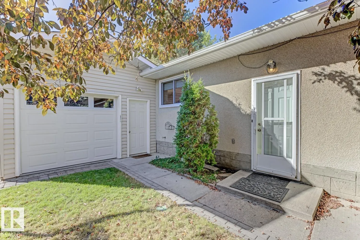 1015 PARKER Drive