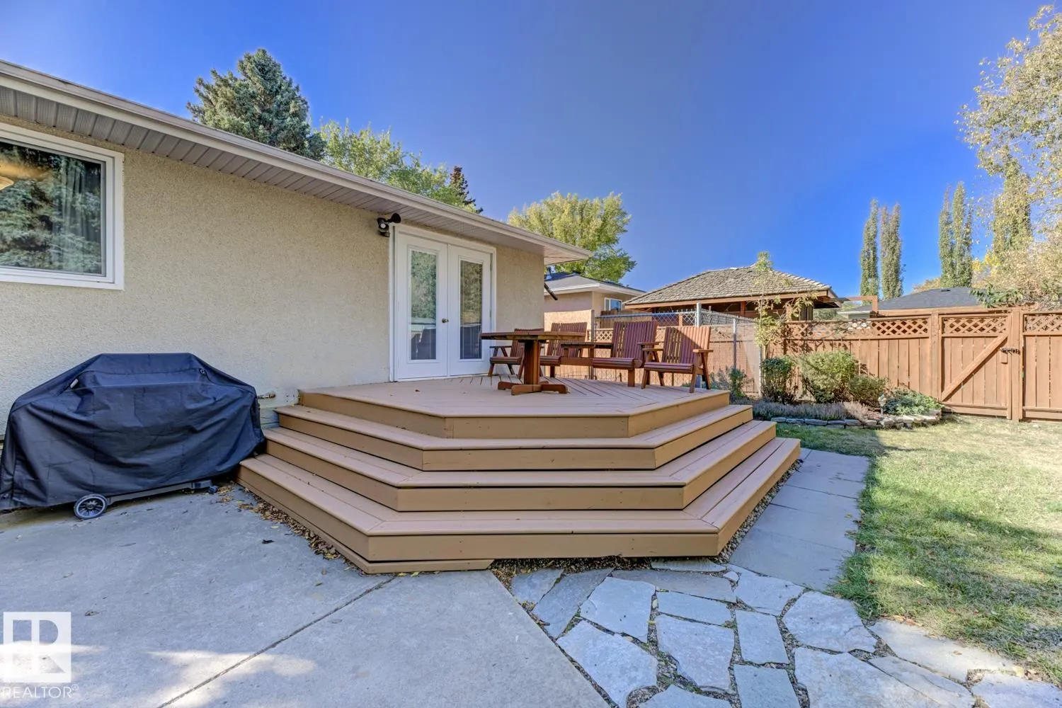 1015 PARKER Drive