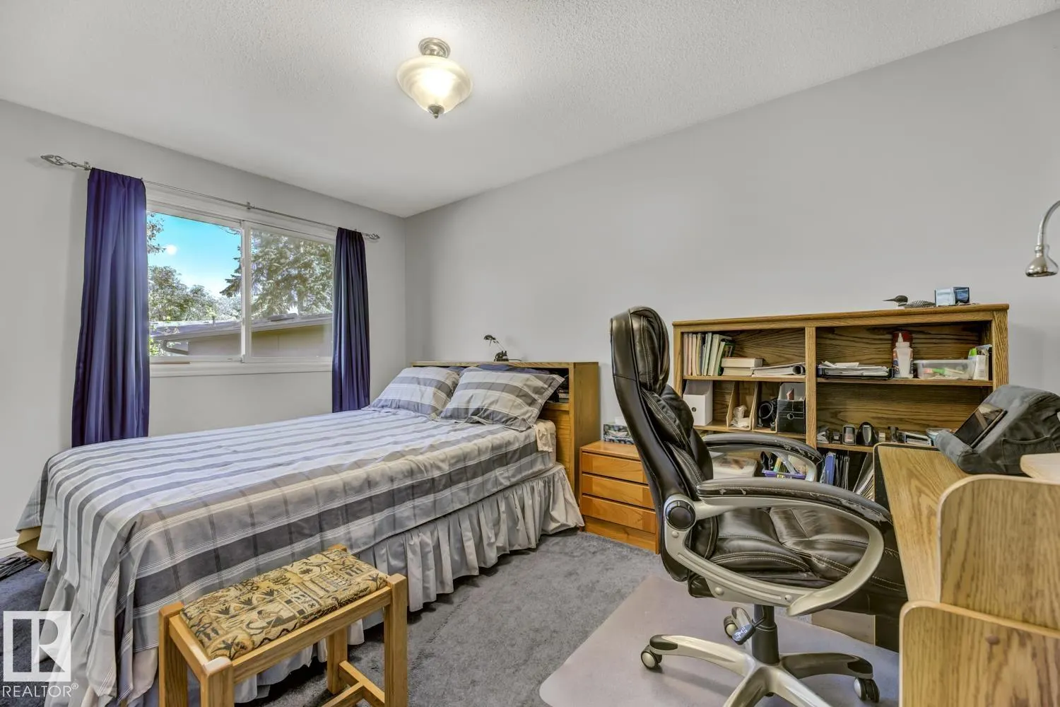 1015 PARKER Drive