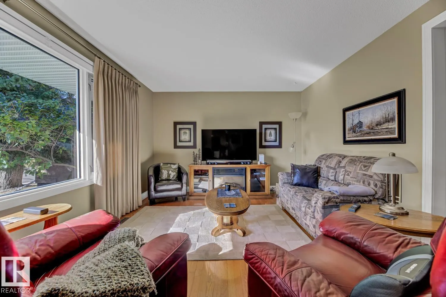 1015 PARKER Drive