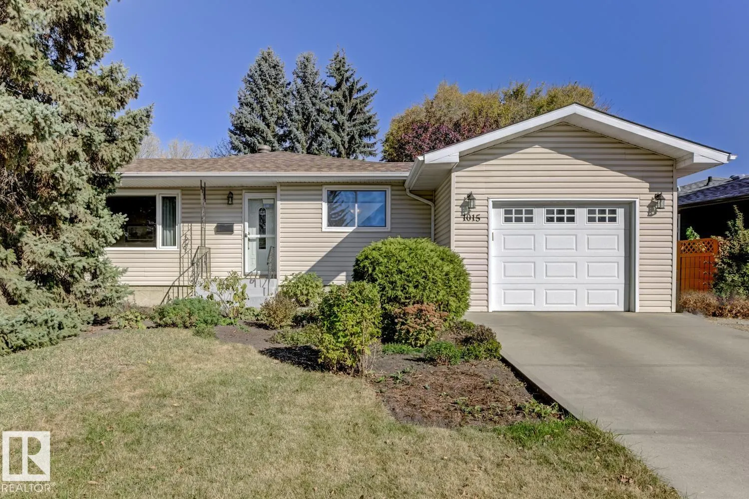1015 PARKER Drive