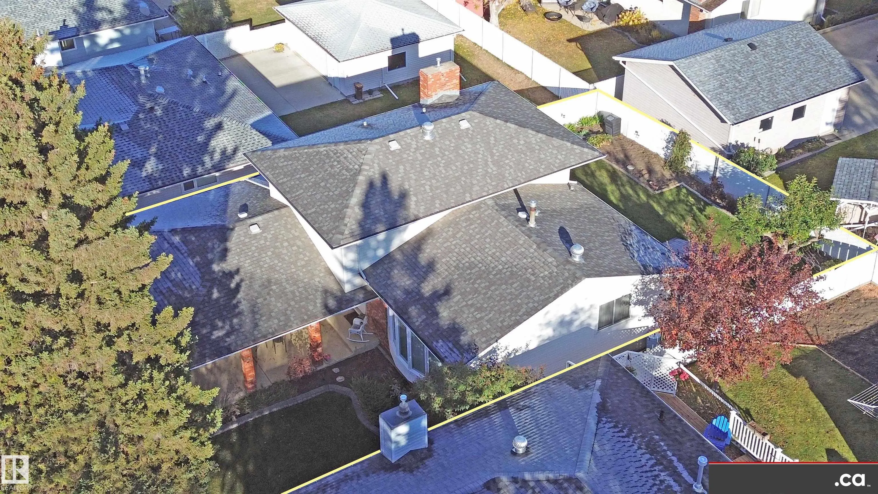 16 Gatewood Avenue