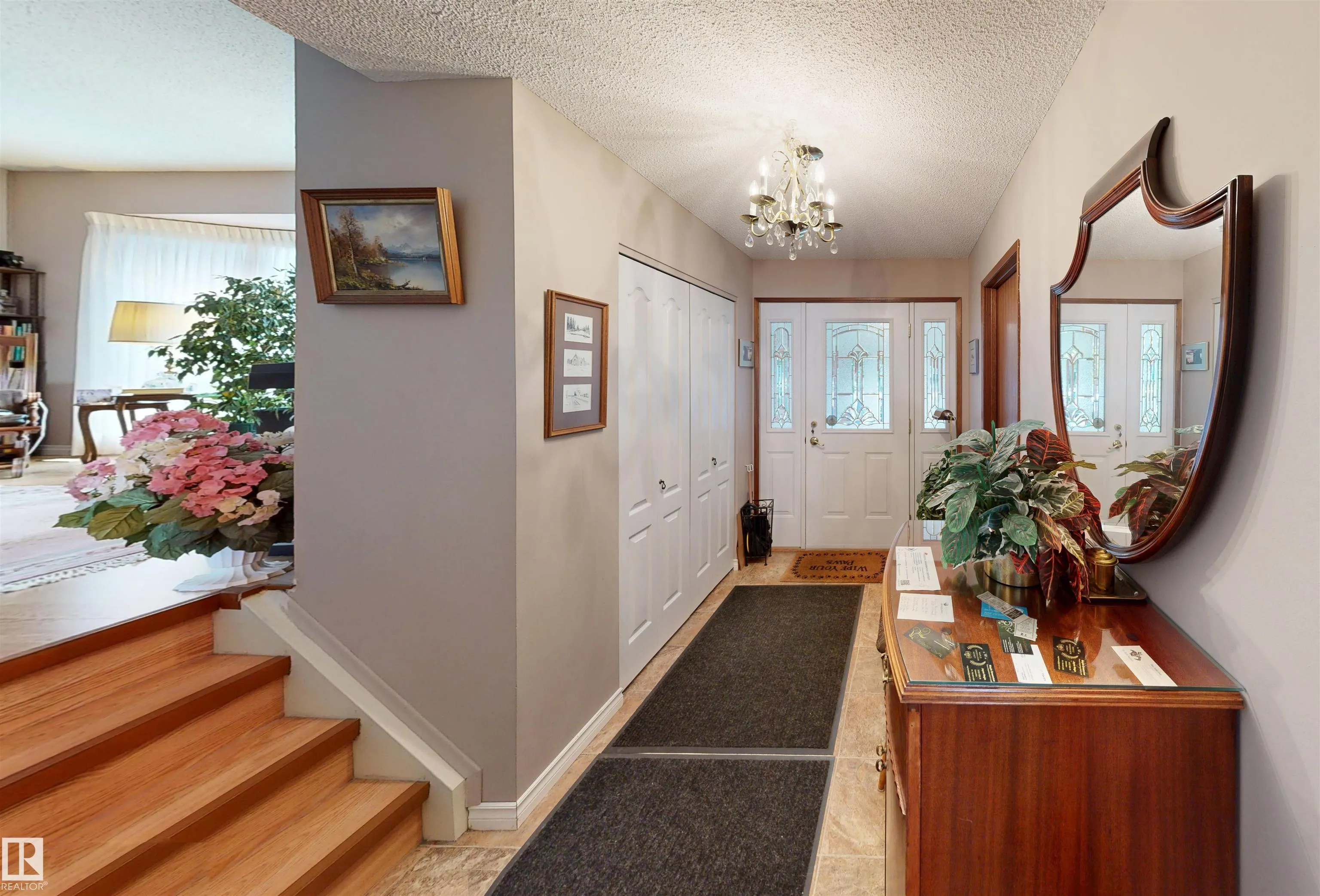 16 Gatewood Avenue