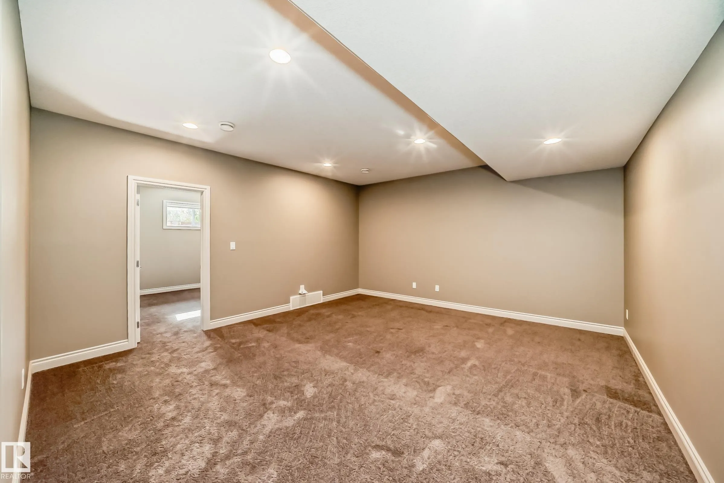 7236 MAY Road