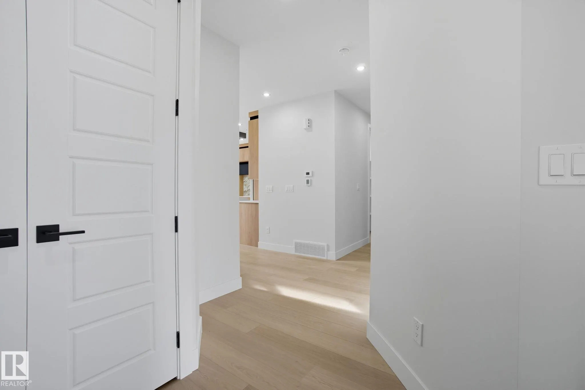 8105 GOURLAY Place