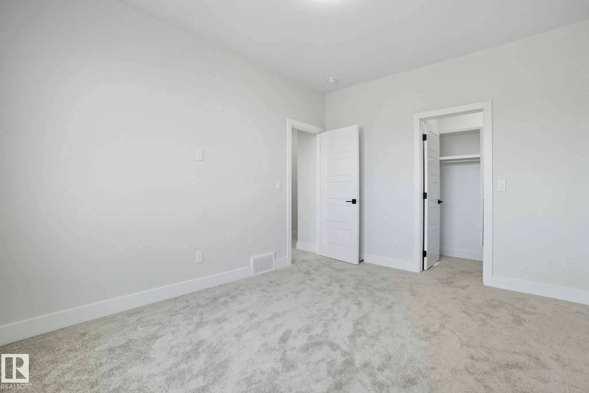 8105 GOURLAY Place